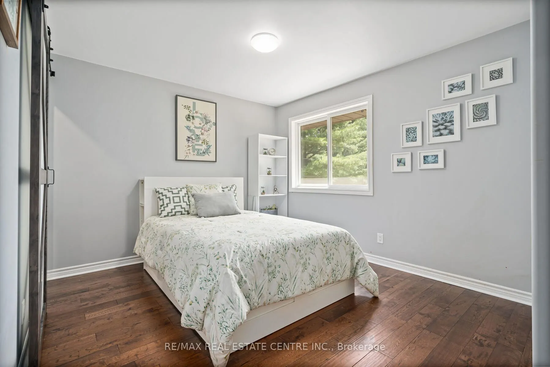 4 Pine Ridge Road