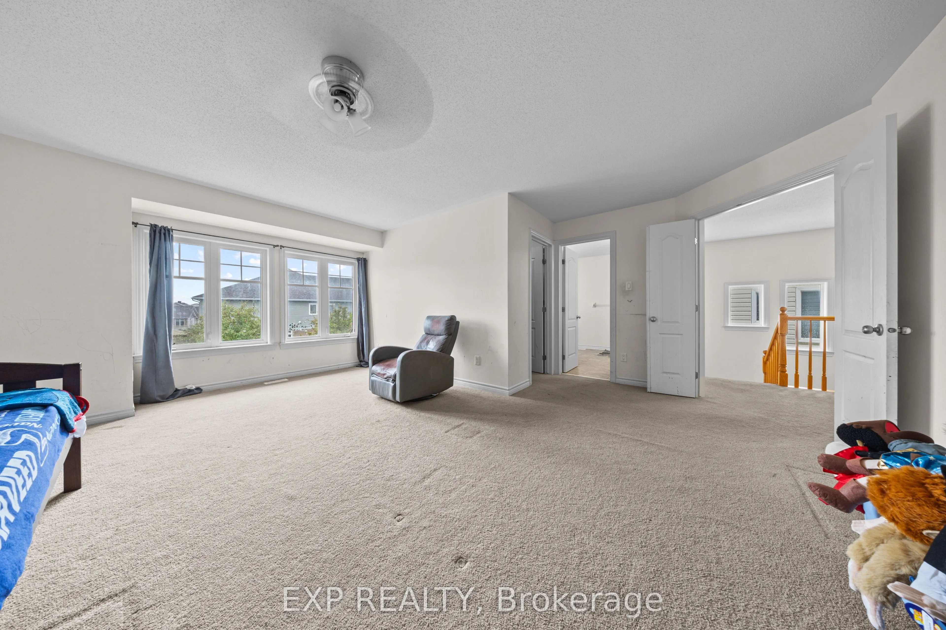 121 Daglan Crescent