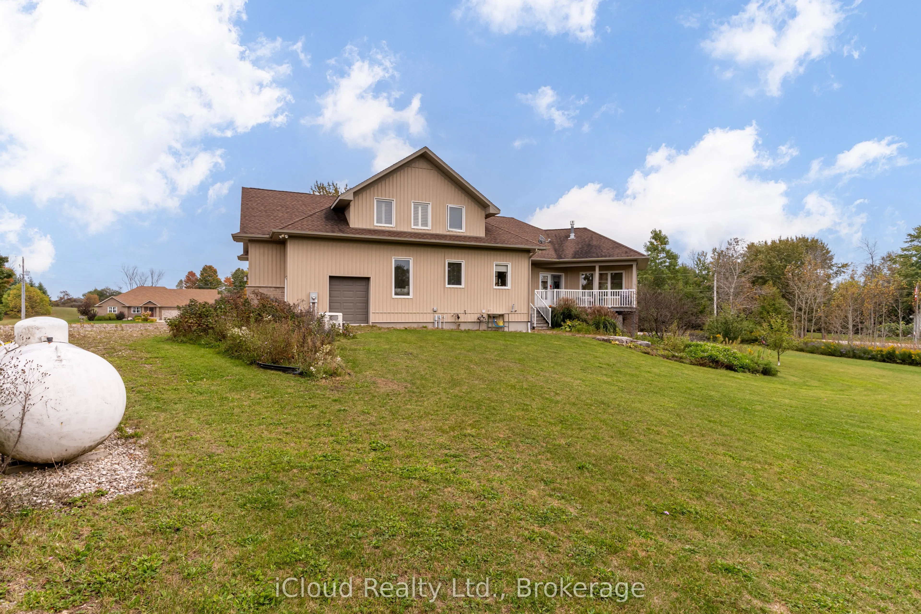 16 Highland Road