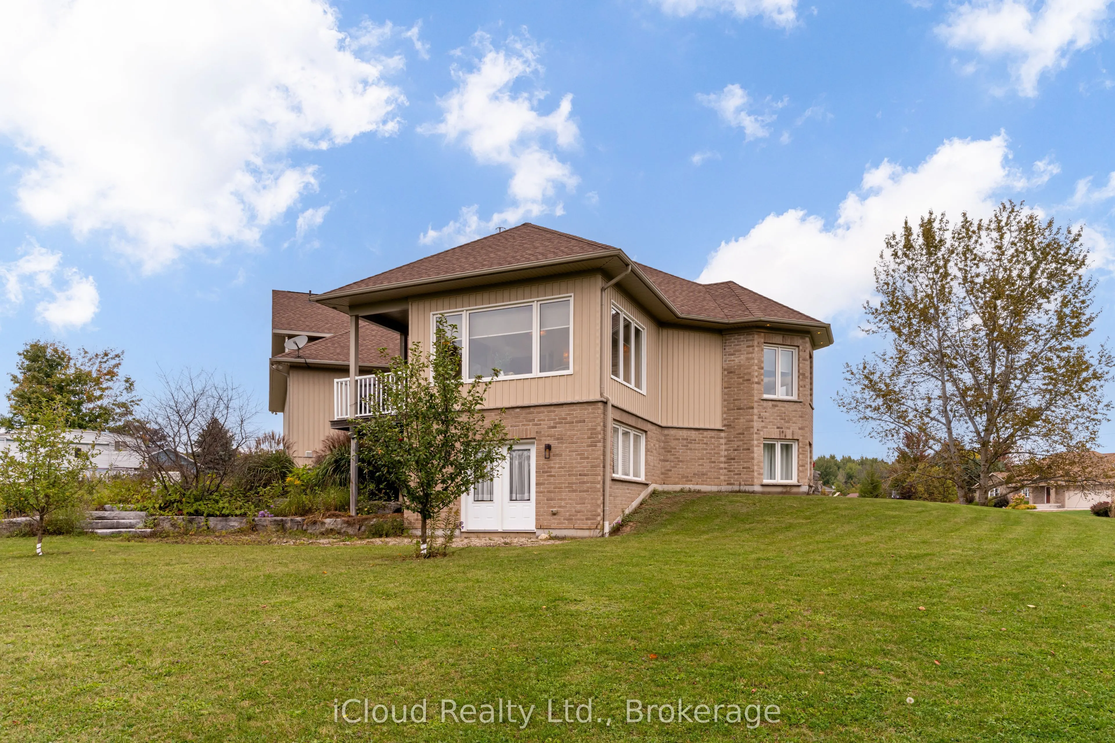 16 Highland Road