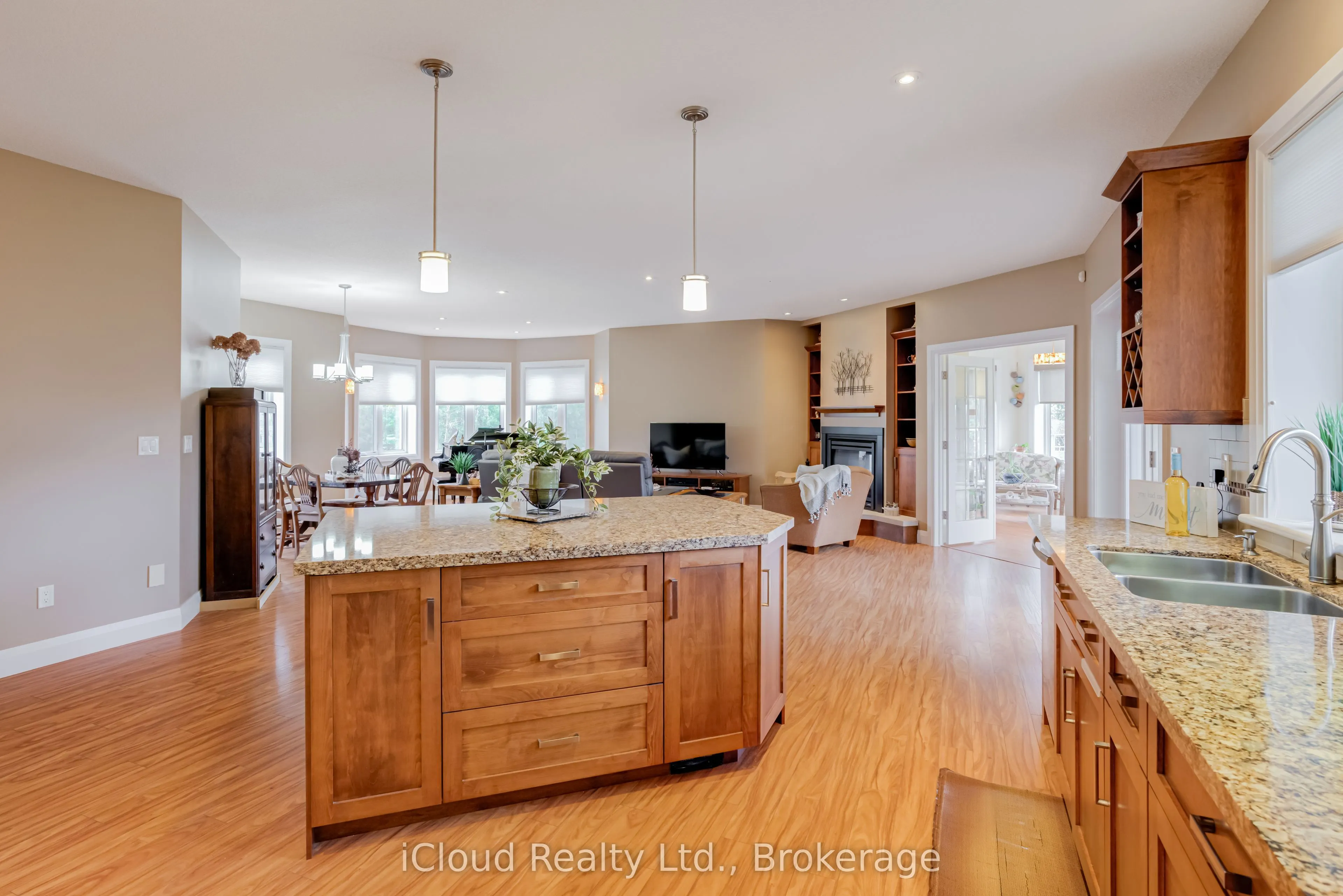 16 Highland Road