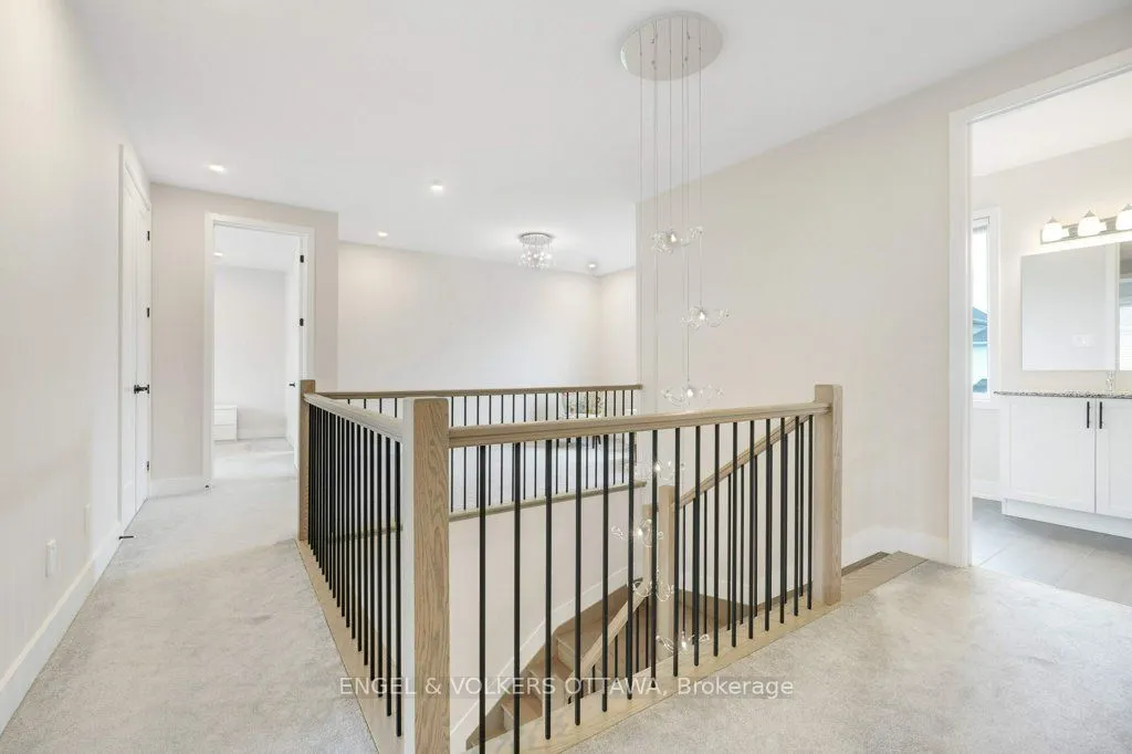 1010 Carden Lane