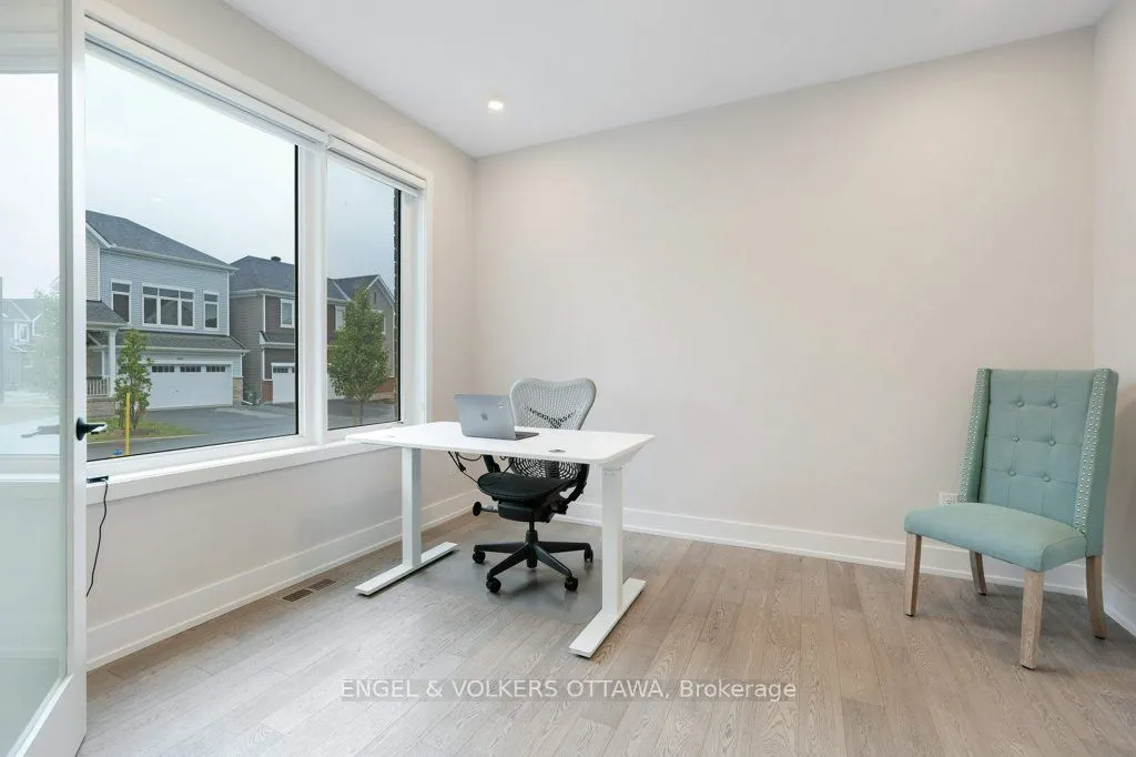 1010 Carden Lane