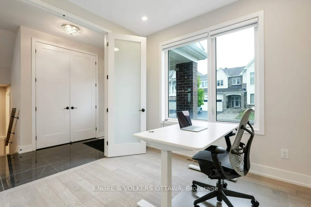 1010 Carden Lane