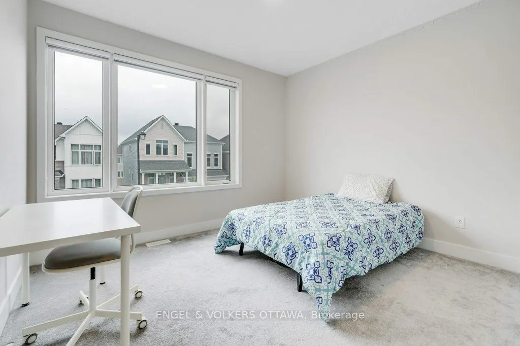 1010 Carden Lane