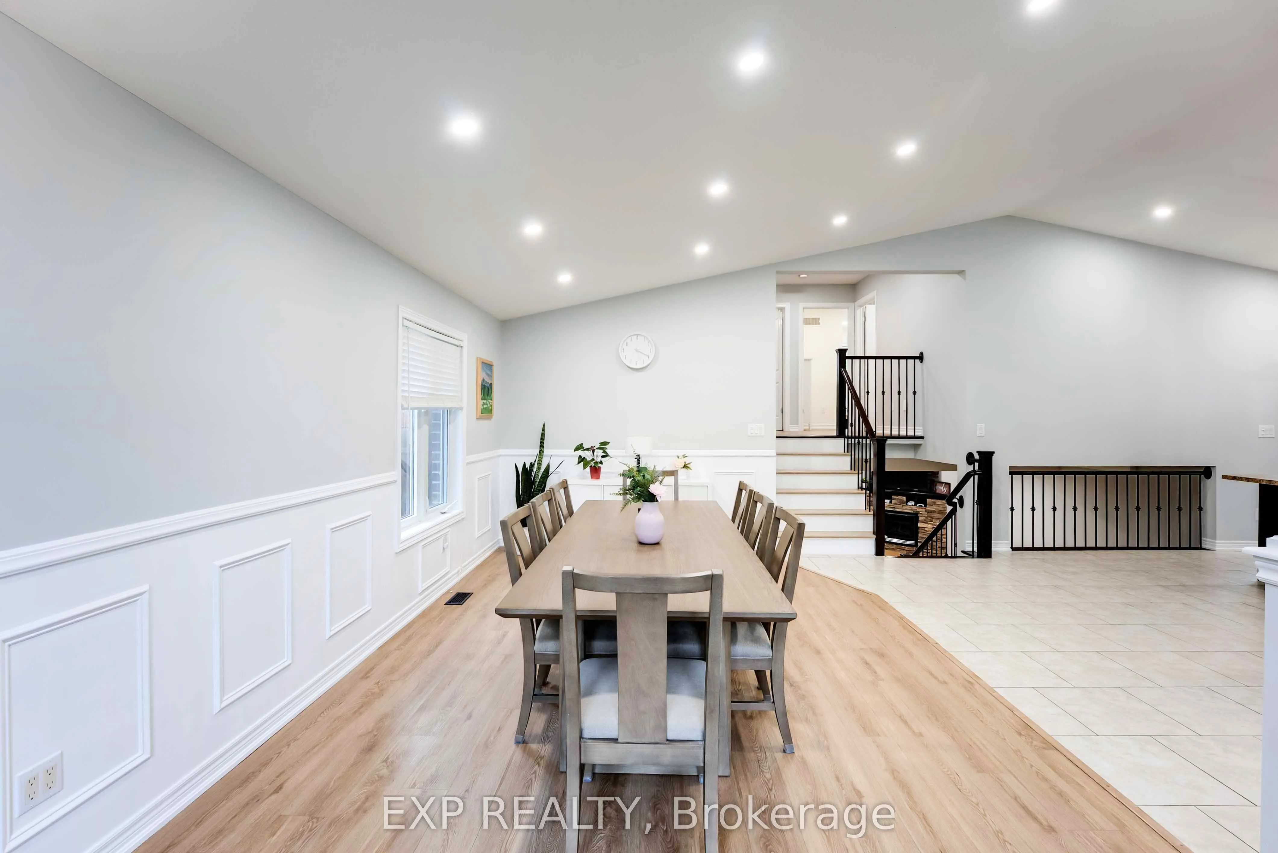 8583 Forestview Boulevard
