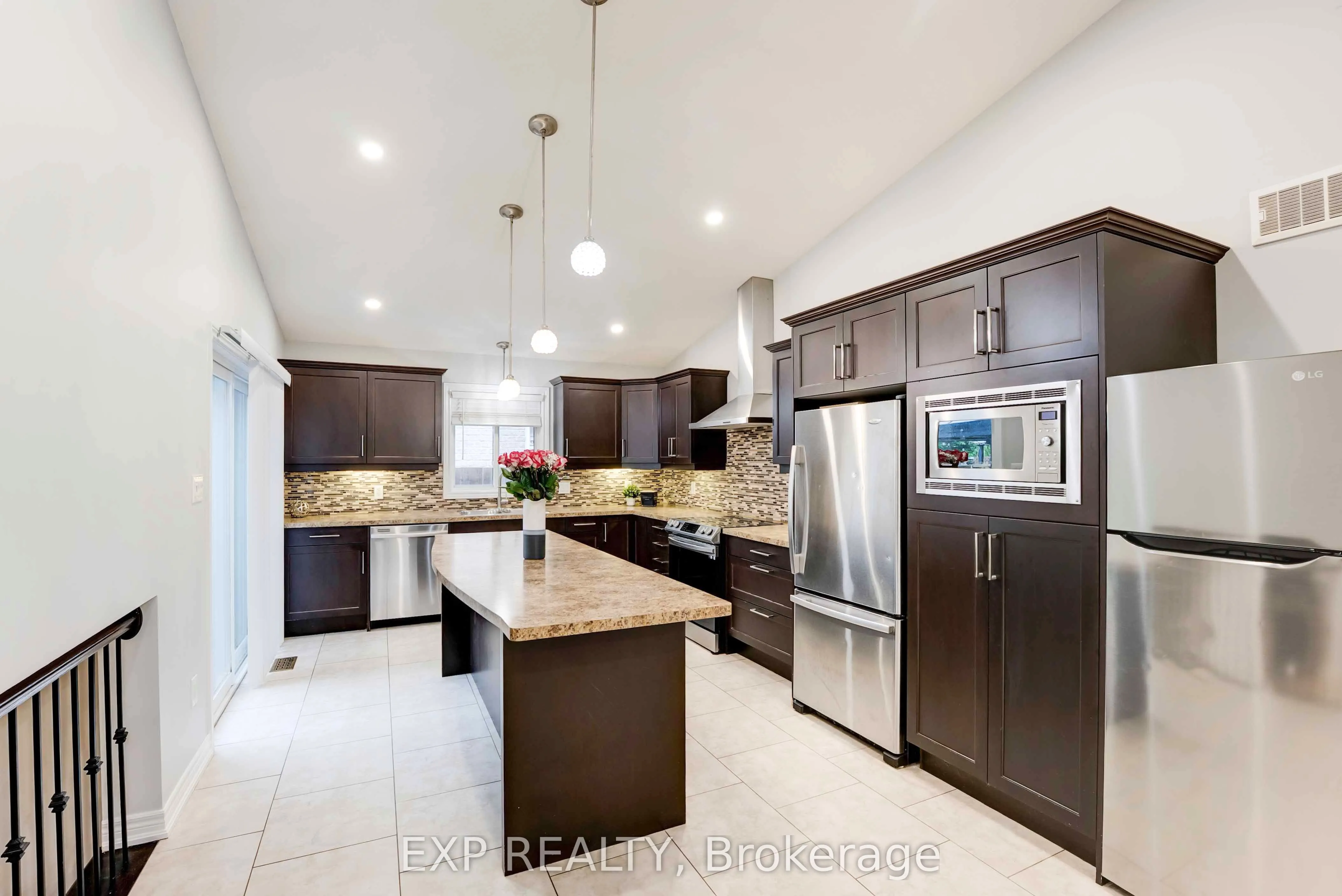 8583 Forestview Boulevard
