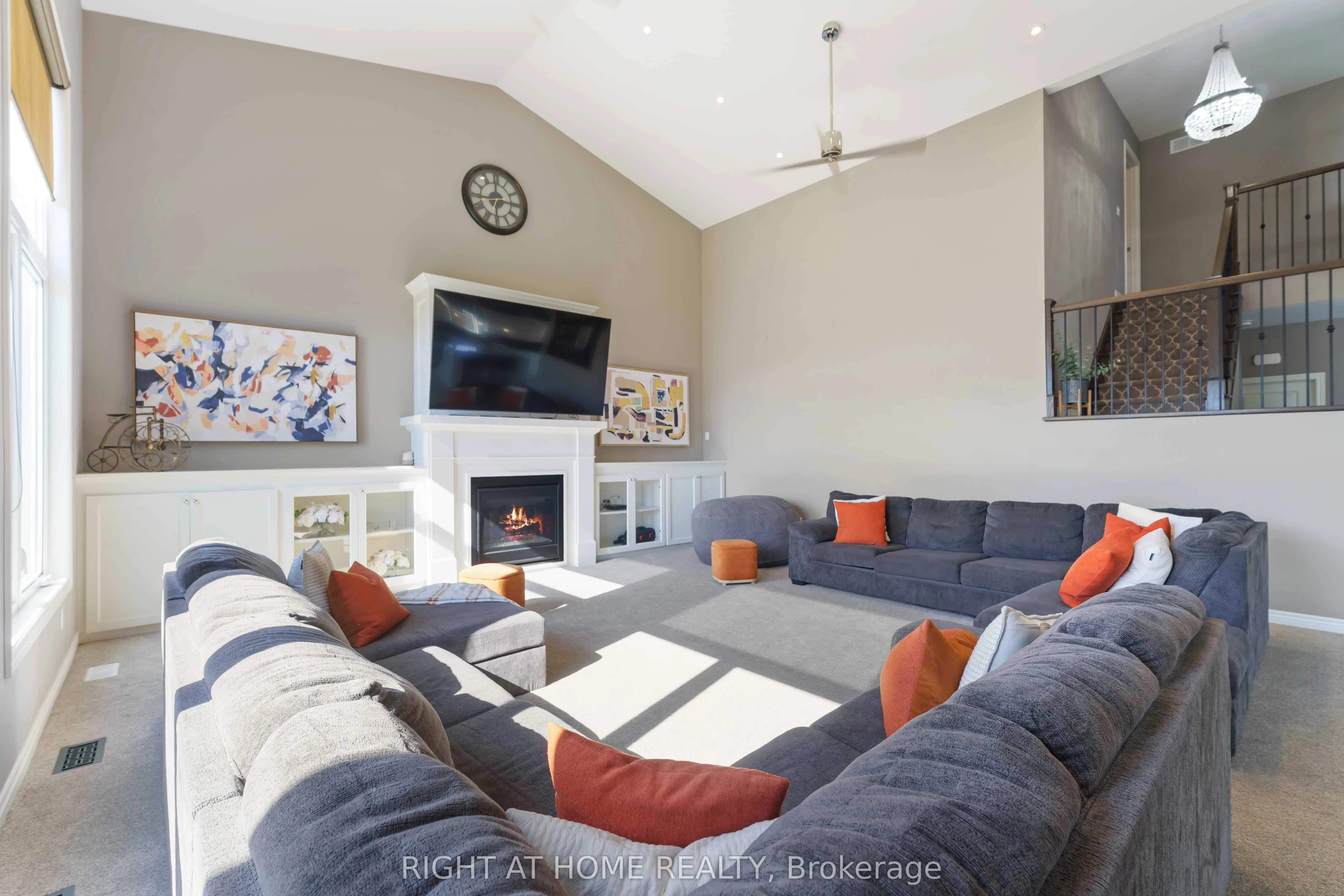 9232 Shoveller Drive