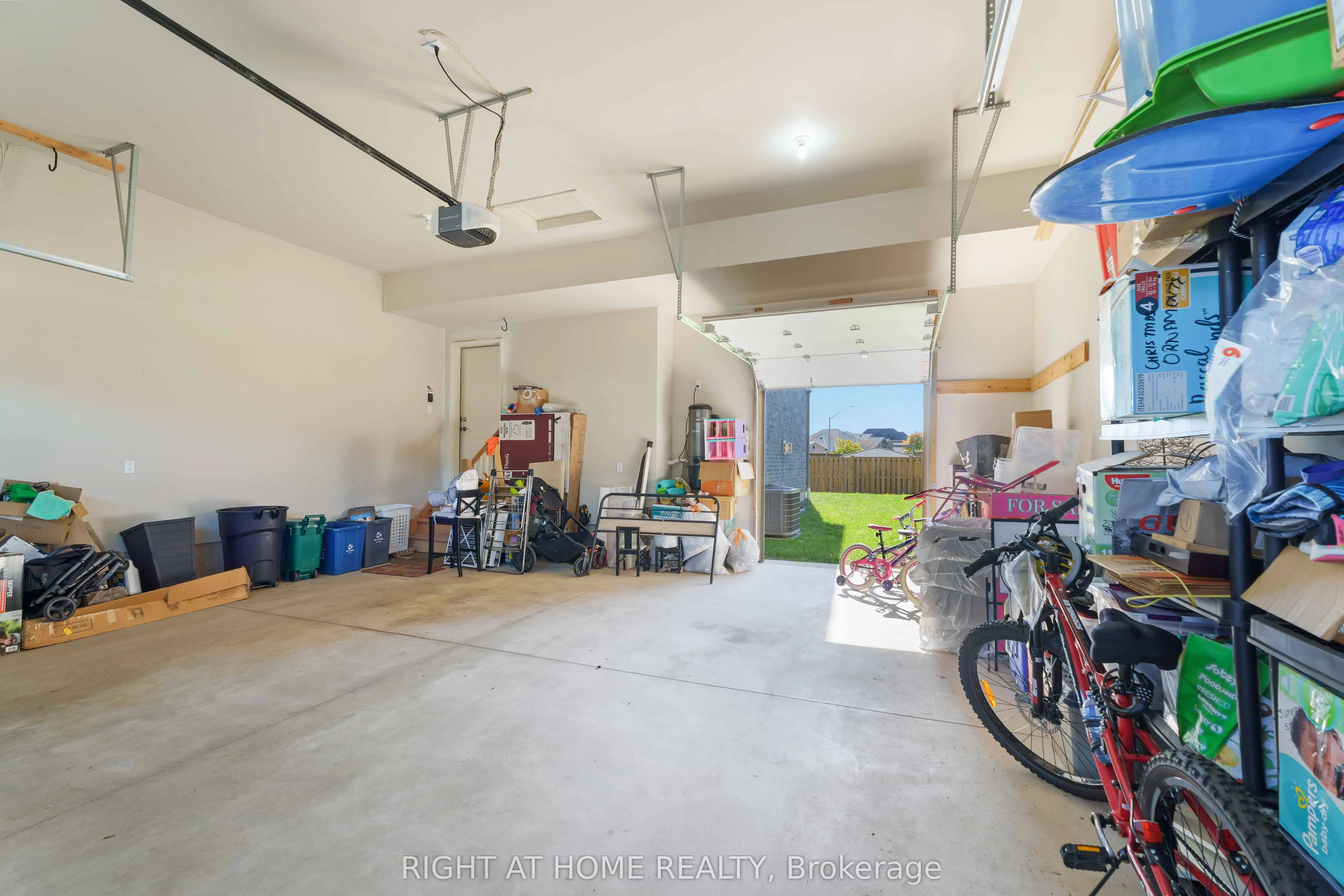 9232 Shoveller Drive