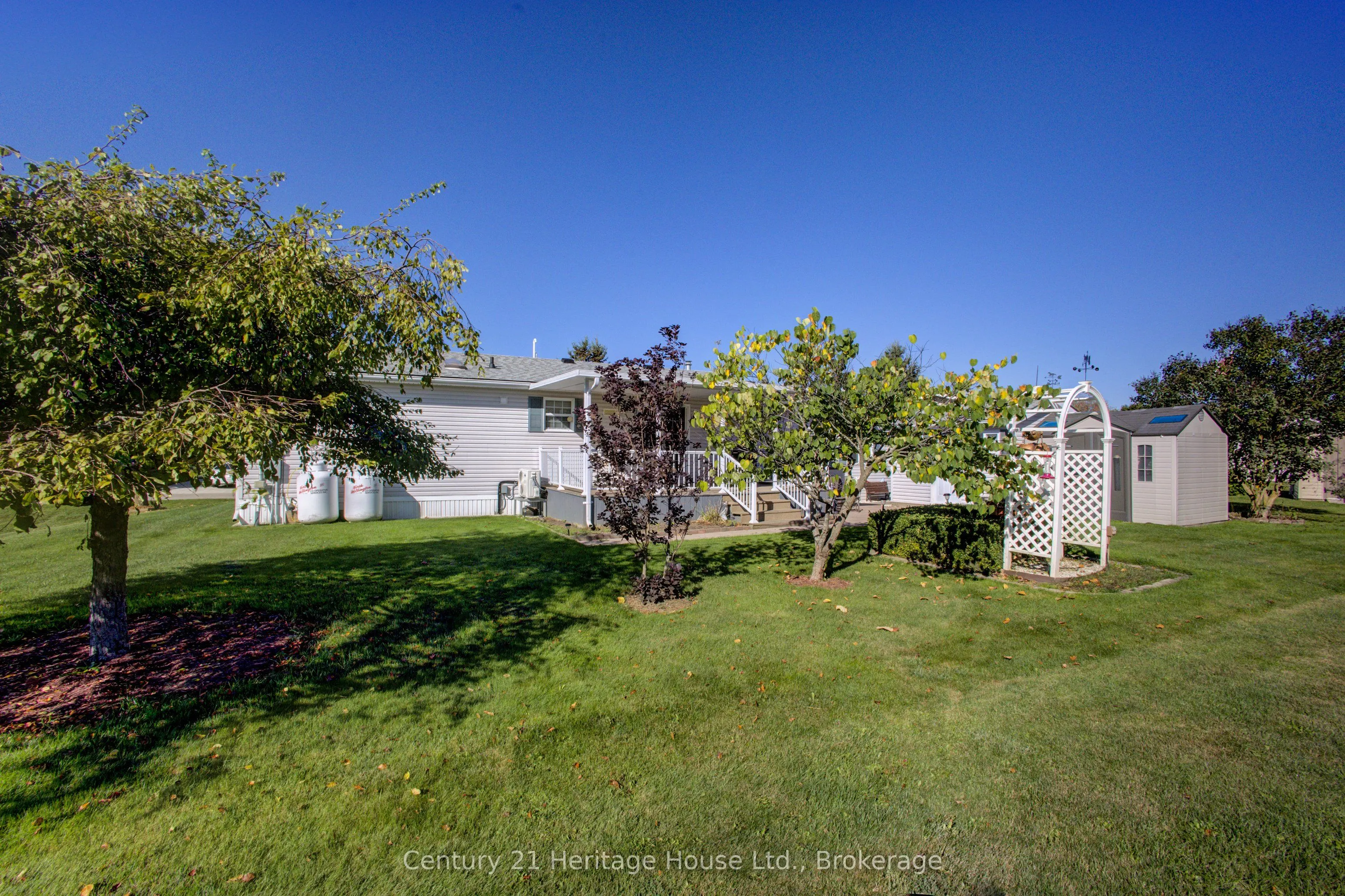 56-6612 Minto Line 12 Road