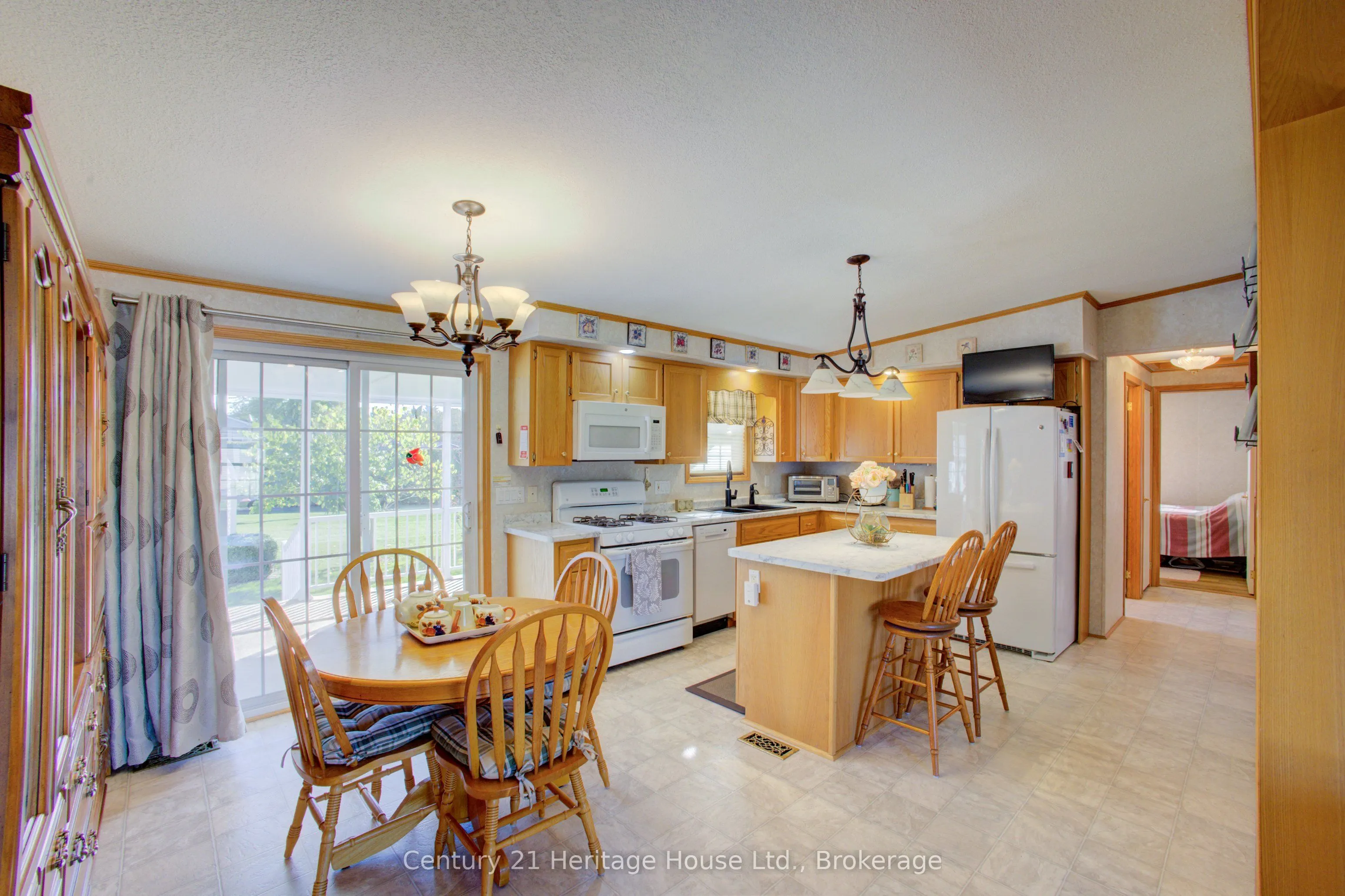 56-6612 Minto Line 12 Road