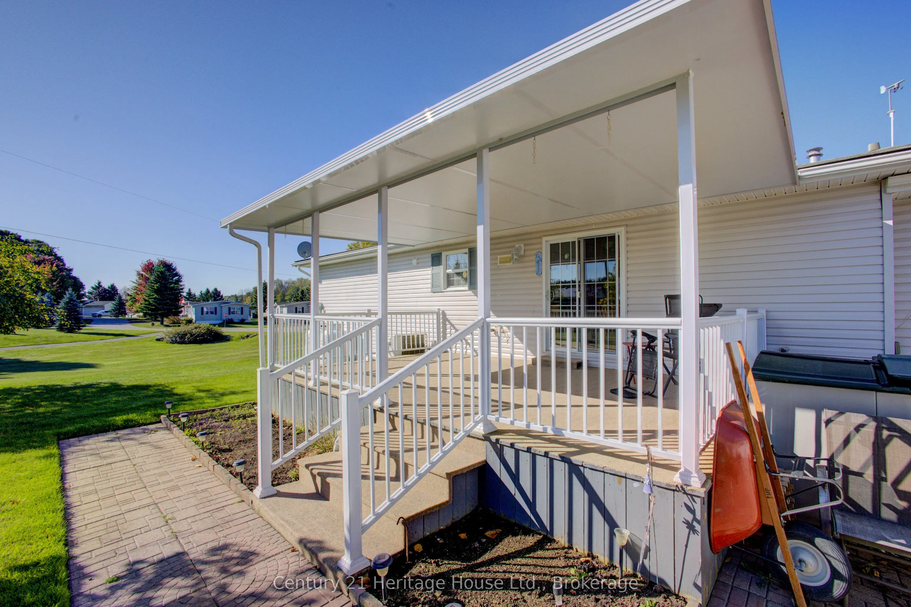 56-6612 Minto Line 12 Road