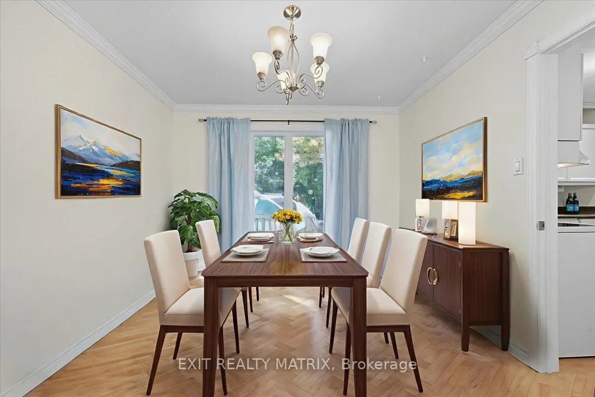 159 DUNLOP Crescent