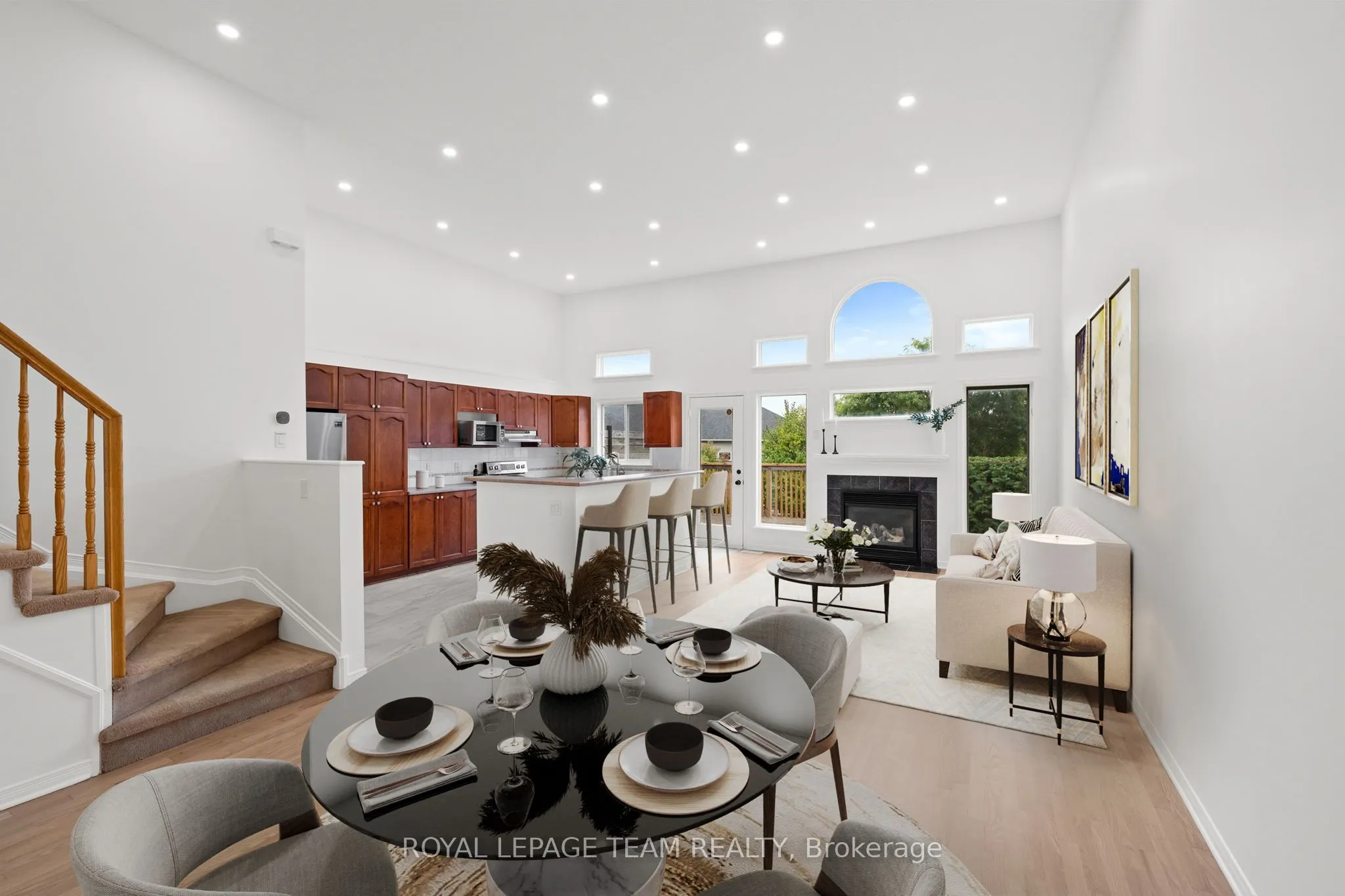 137 Macassa Circle