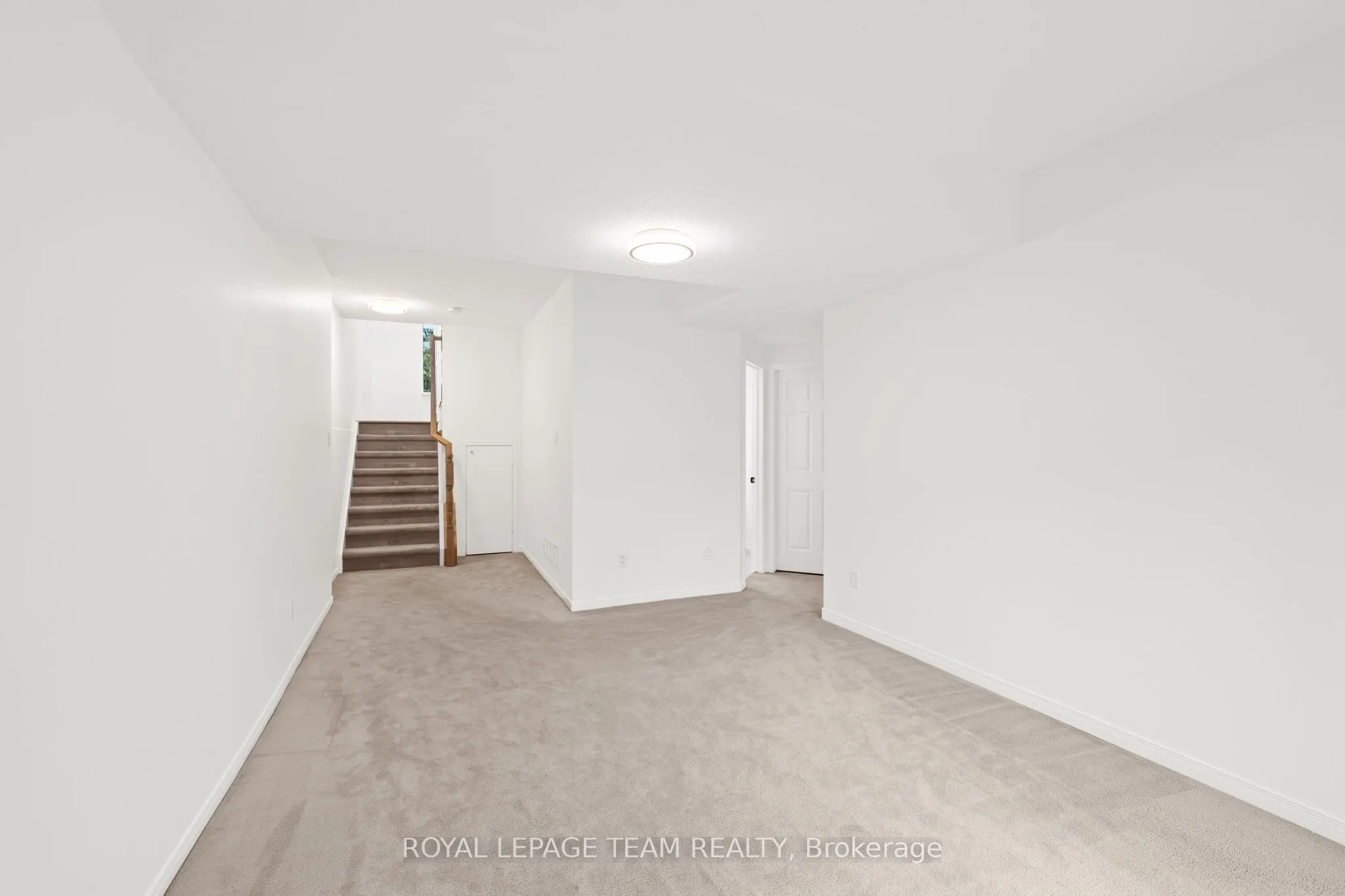 137 Macassa Circle
