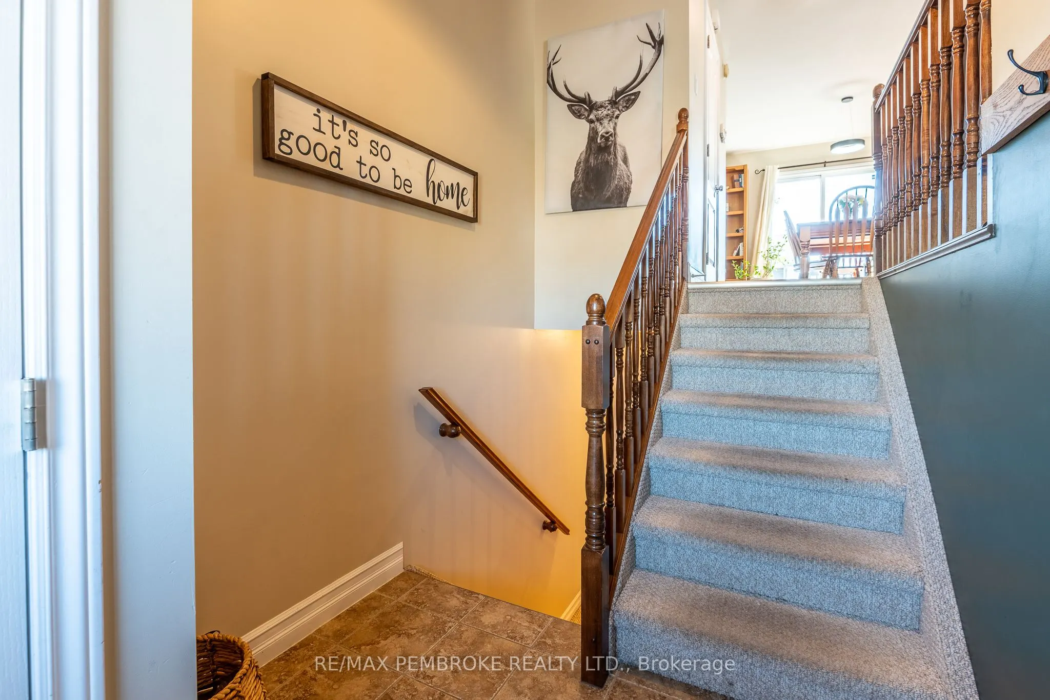 31 RENFREW Street