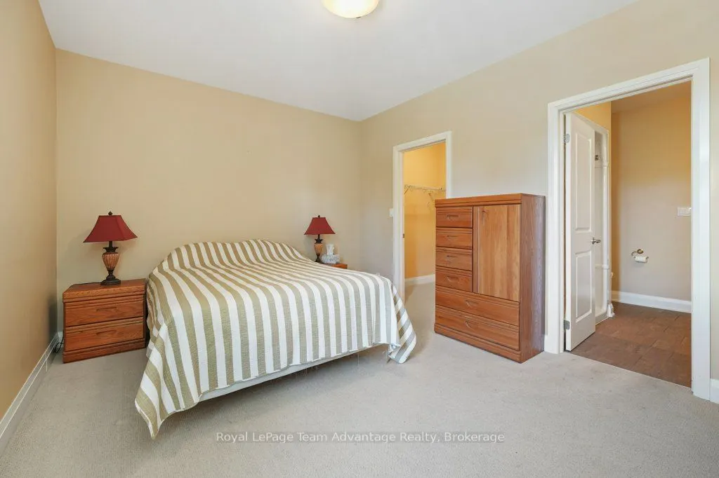 20A Silver Birch Court, #203
