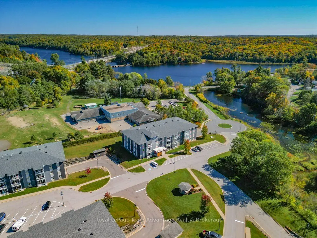 20A Silver Birch Court, #203