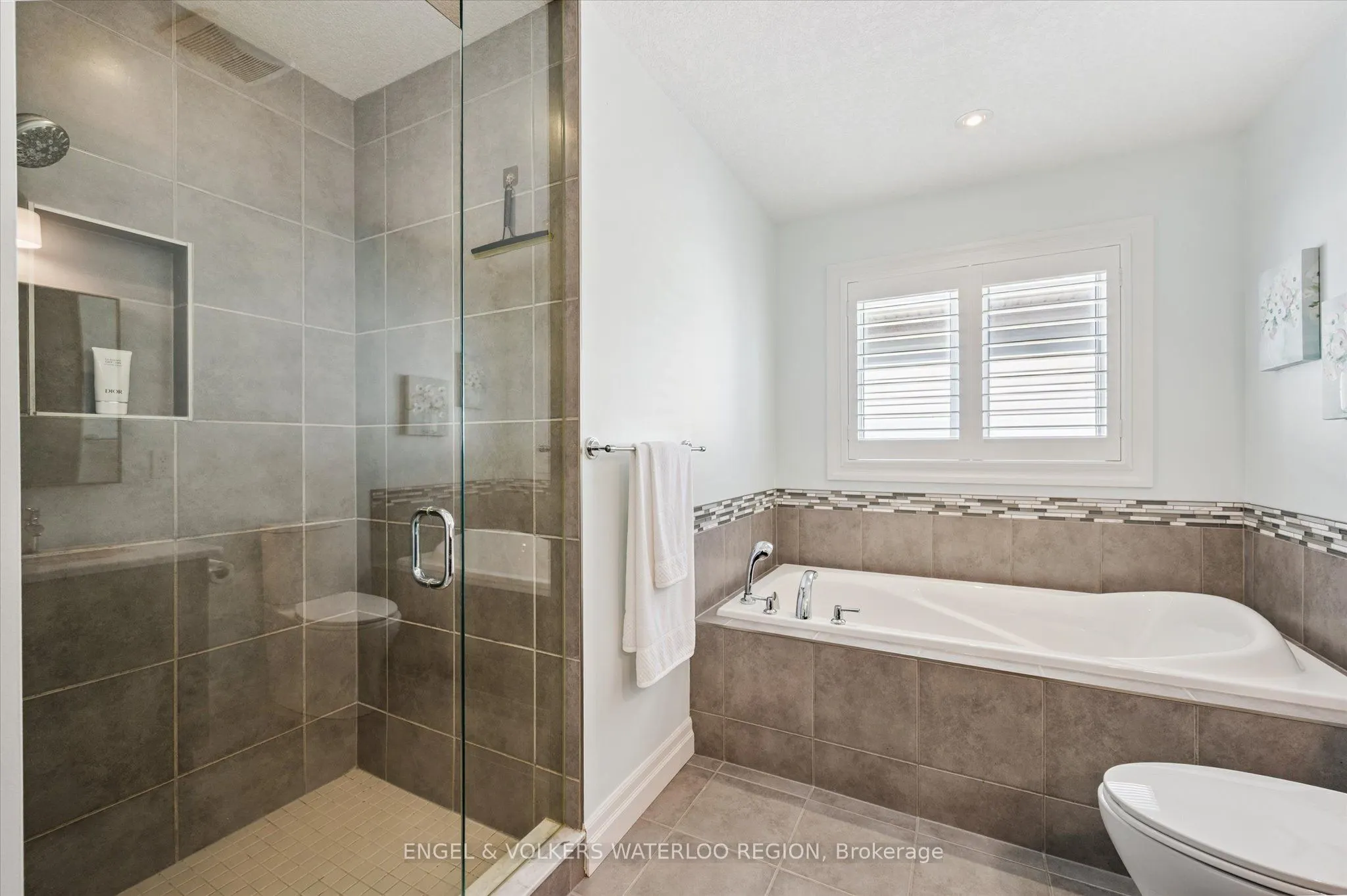 928 Pioneer Grove Court