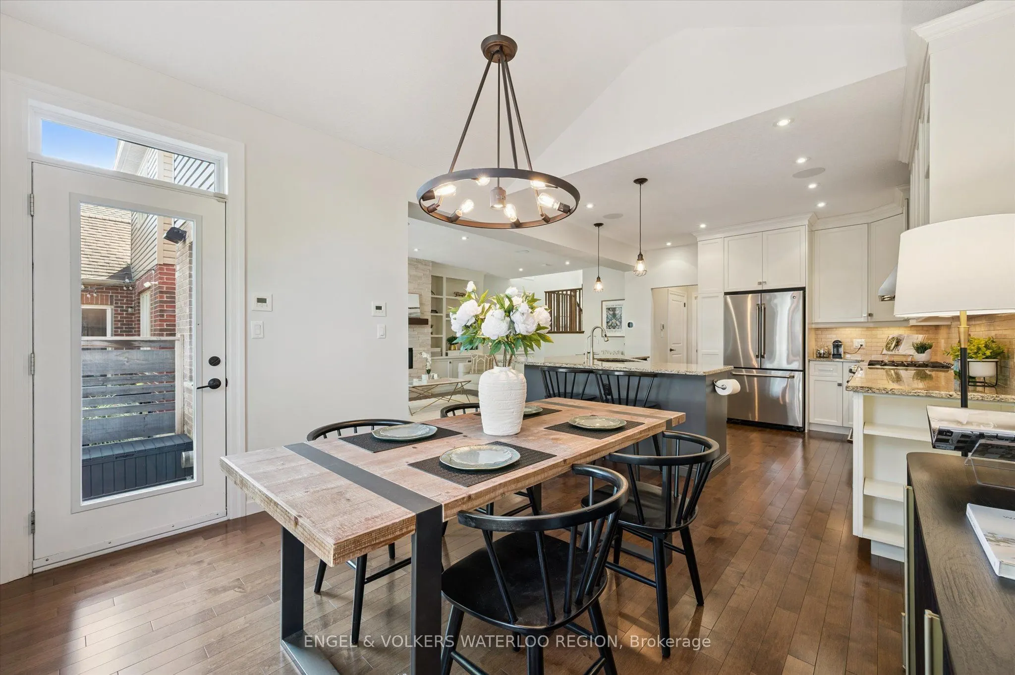 928 Pioneer Grove Court
