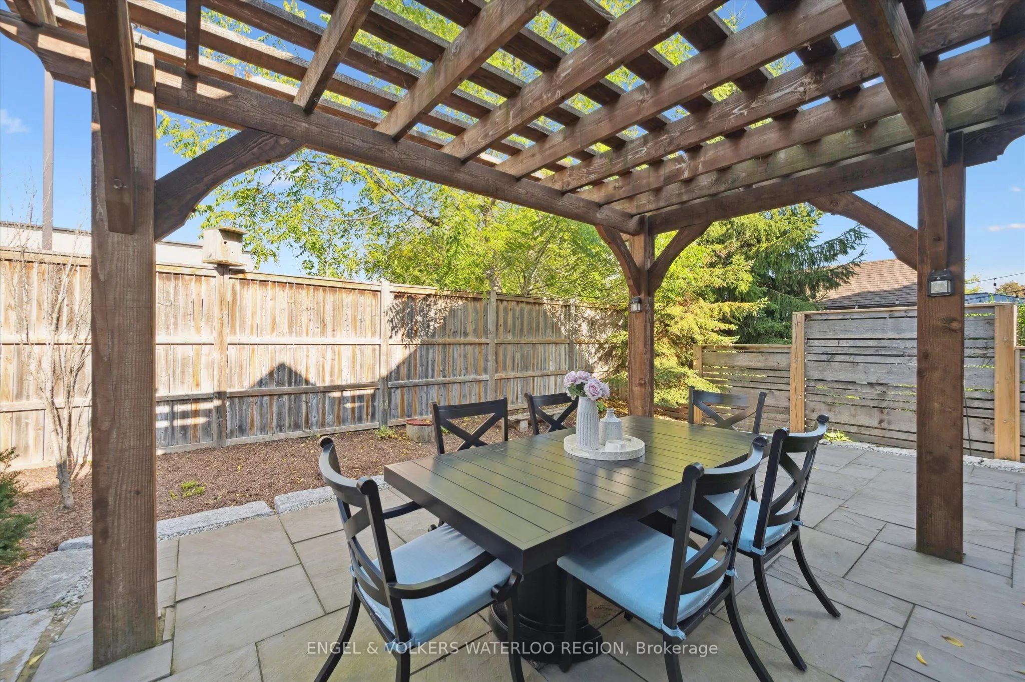 928 Pioneer Grove Court