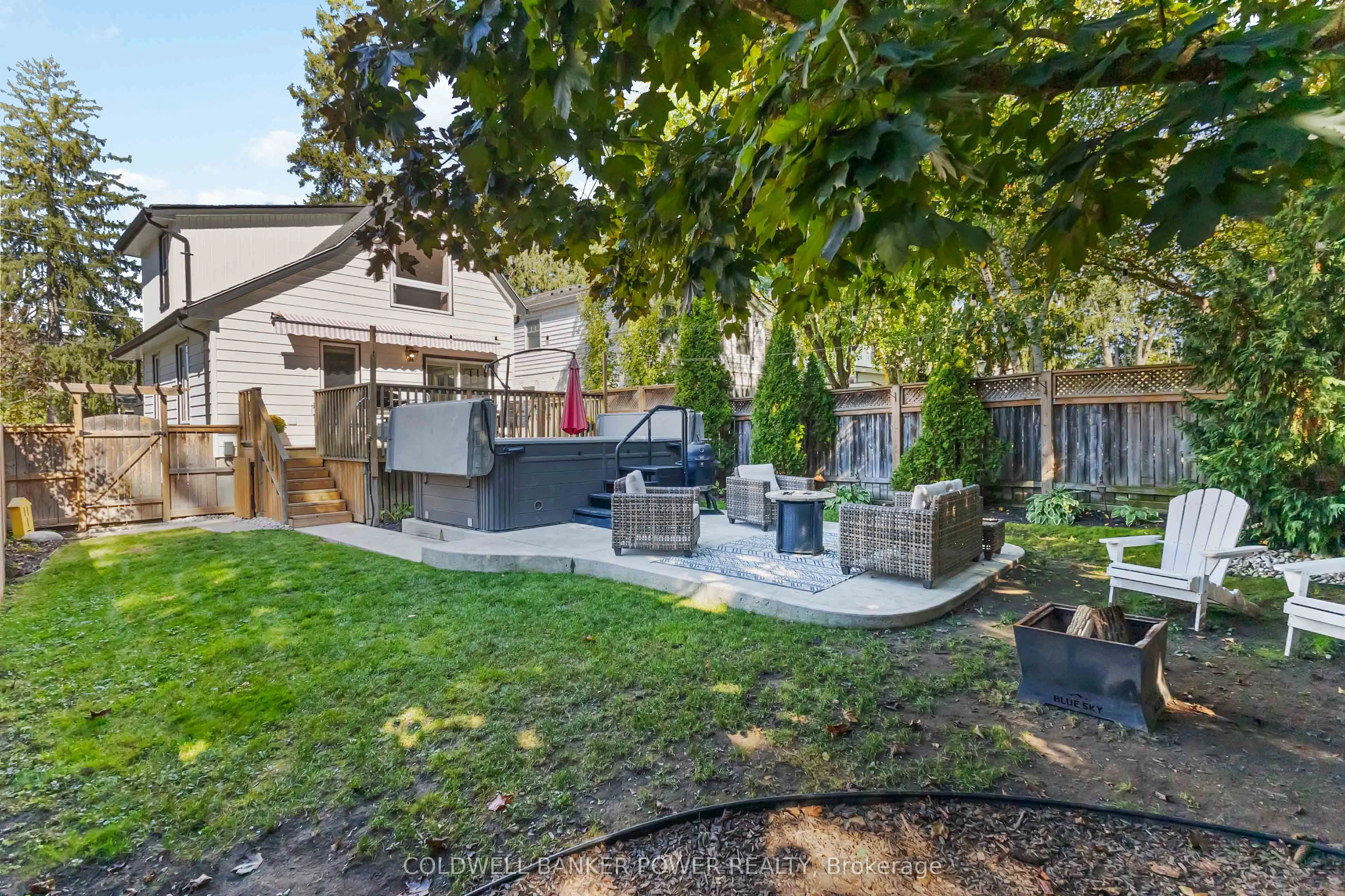 145 Elworthy Avenue