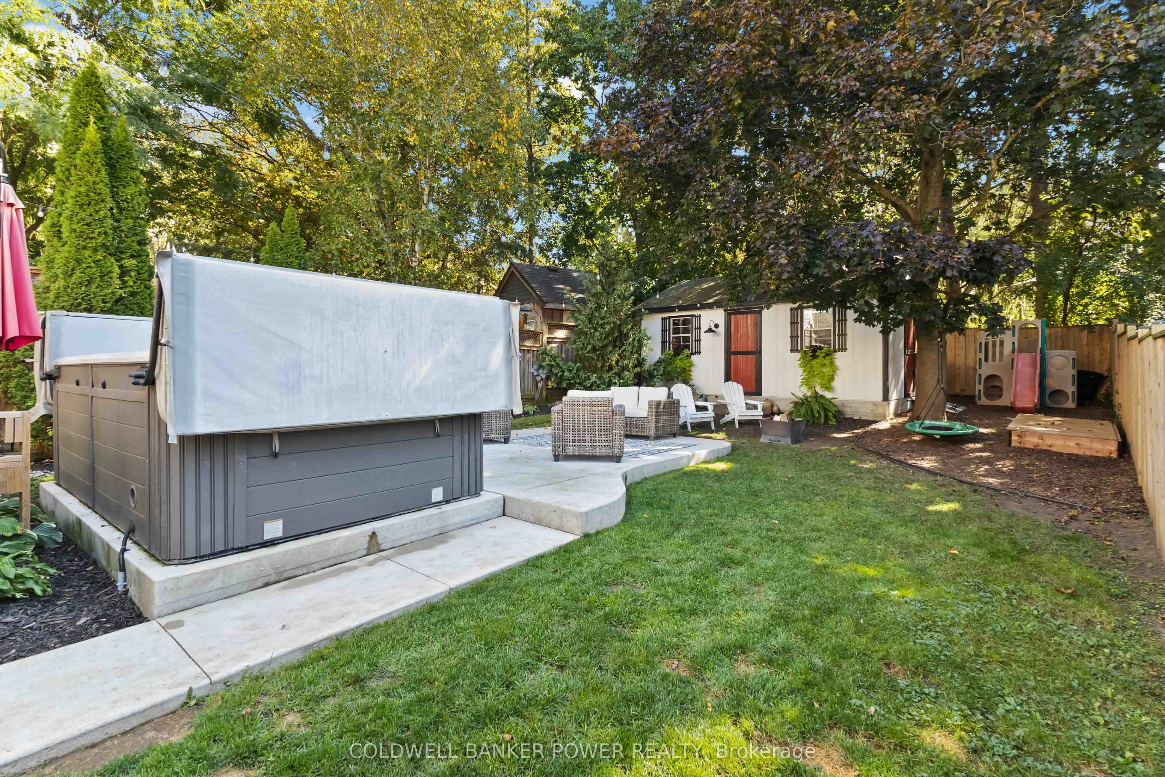 145 Elworthy Avenue