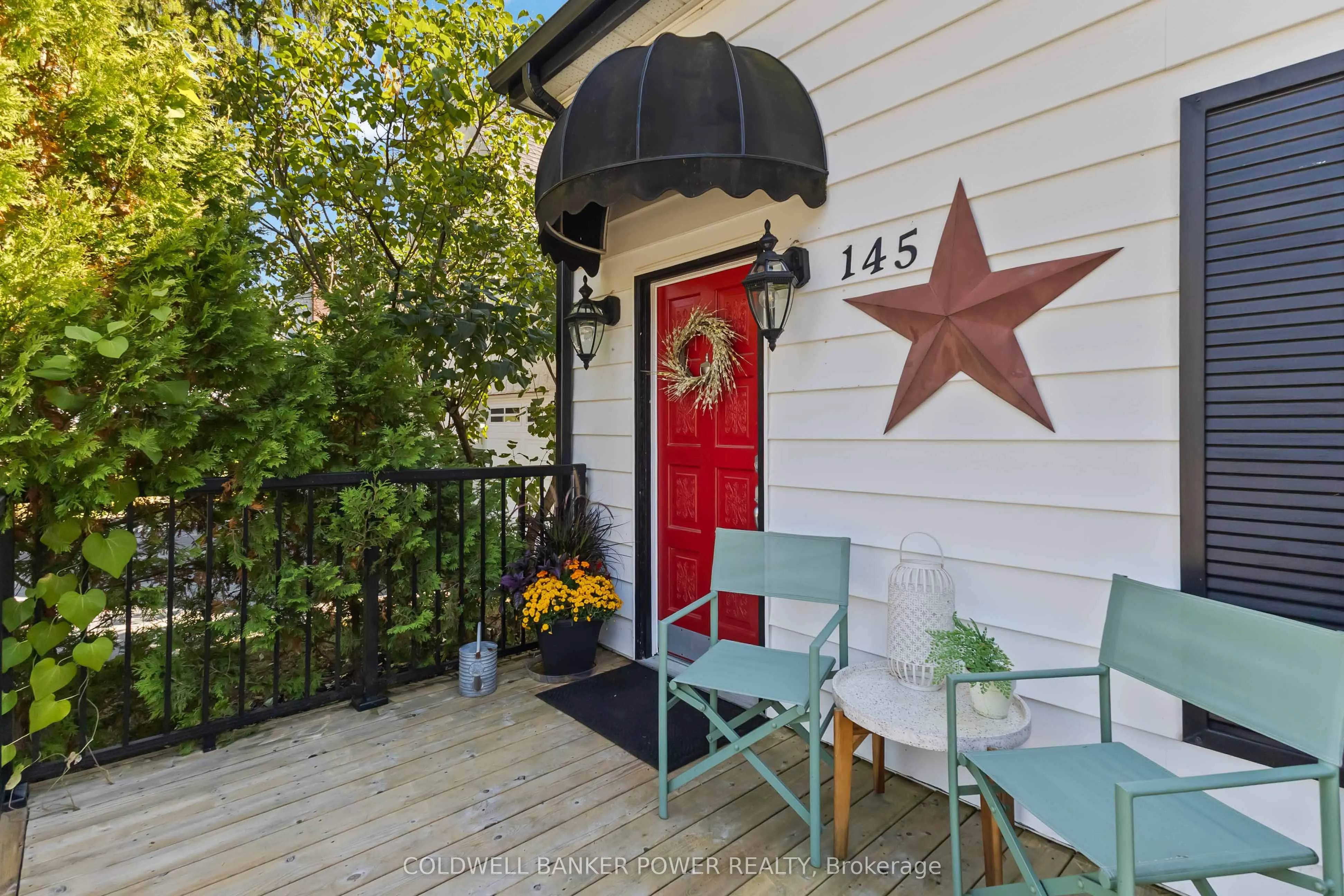 145 Elworthy Avenue