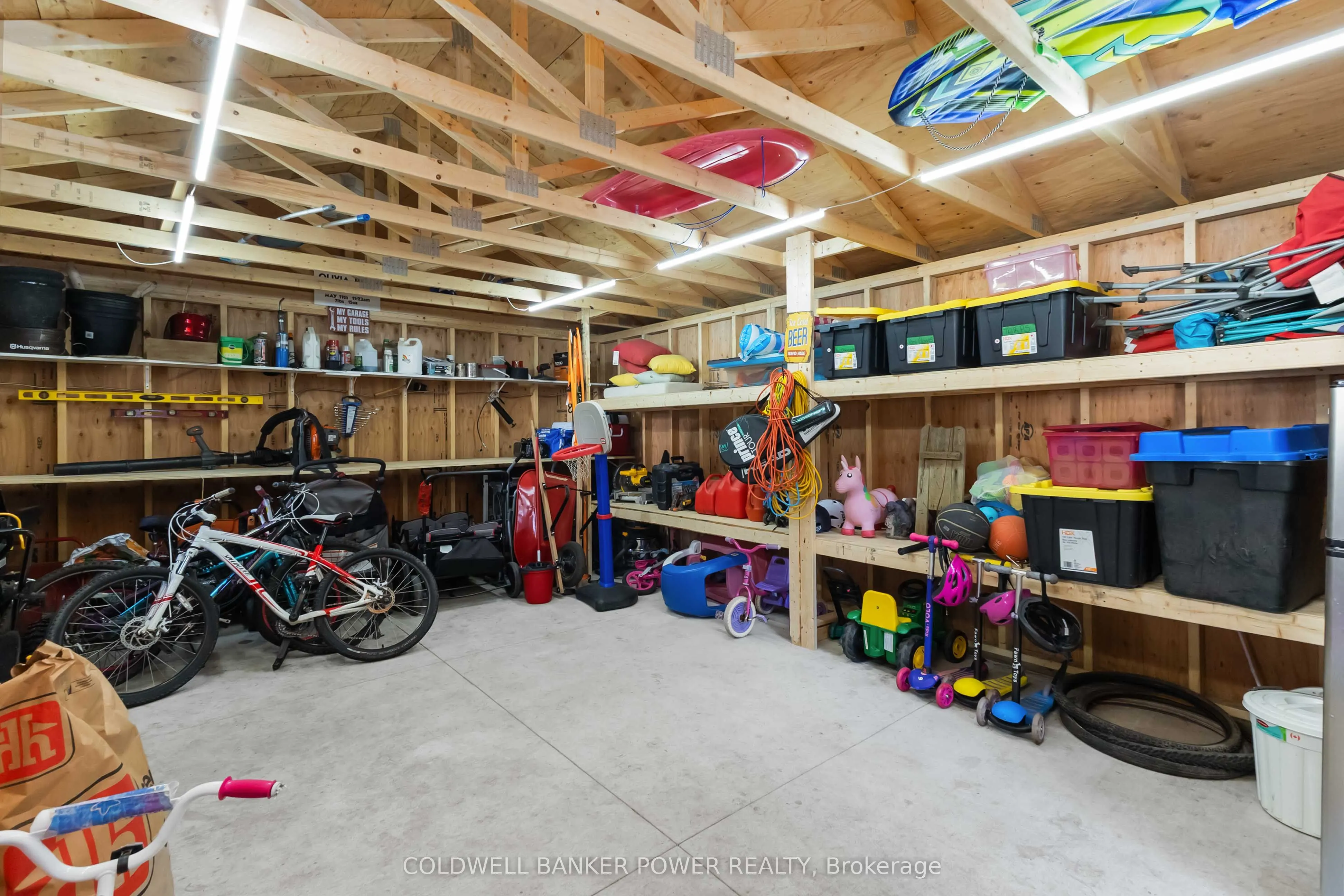 145 Elworthy Avenue