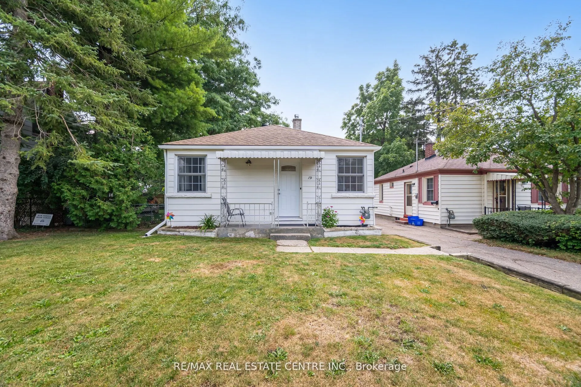 19 Seneca Drive