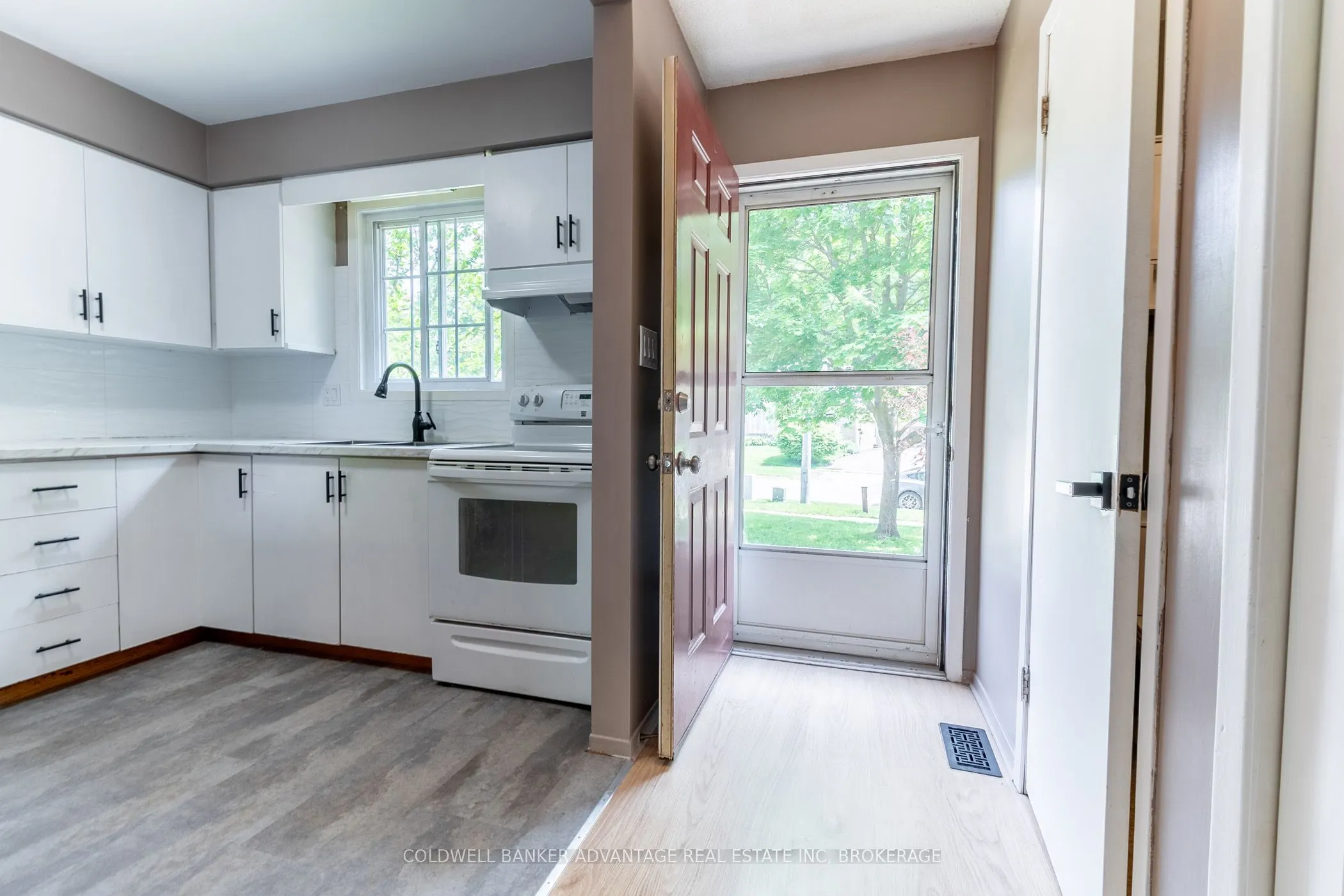 102 SILVAN Drive, #8