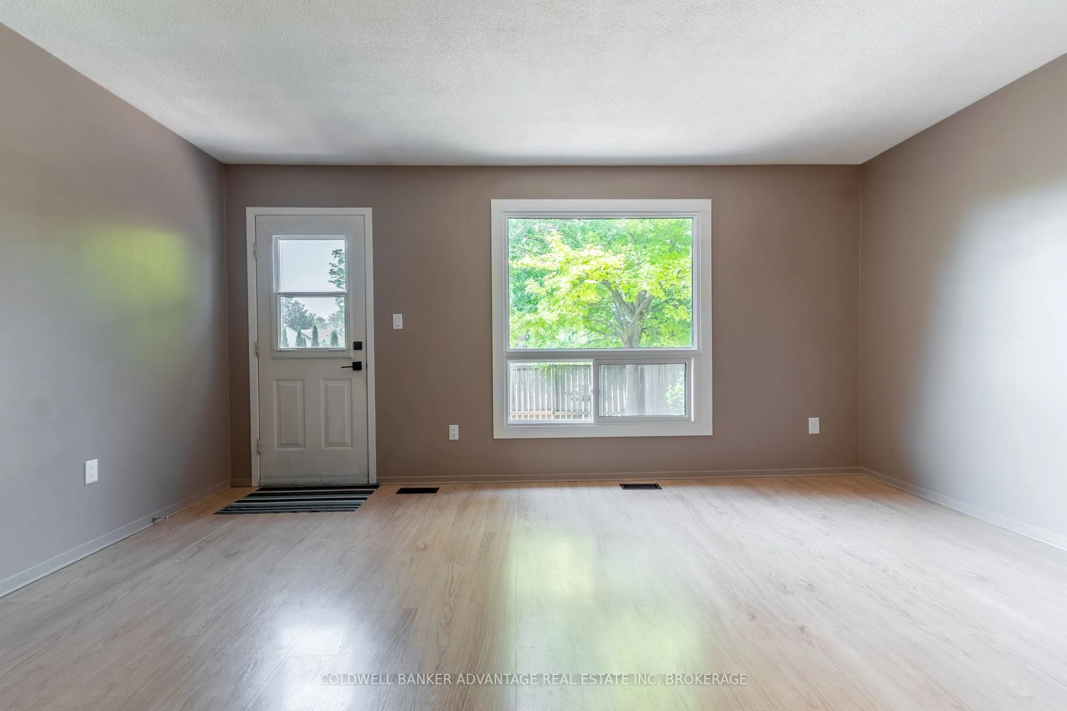 102 SILVAN Drive, #8