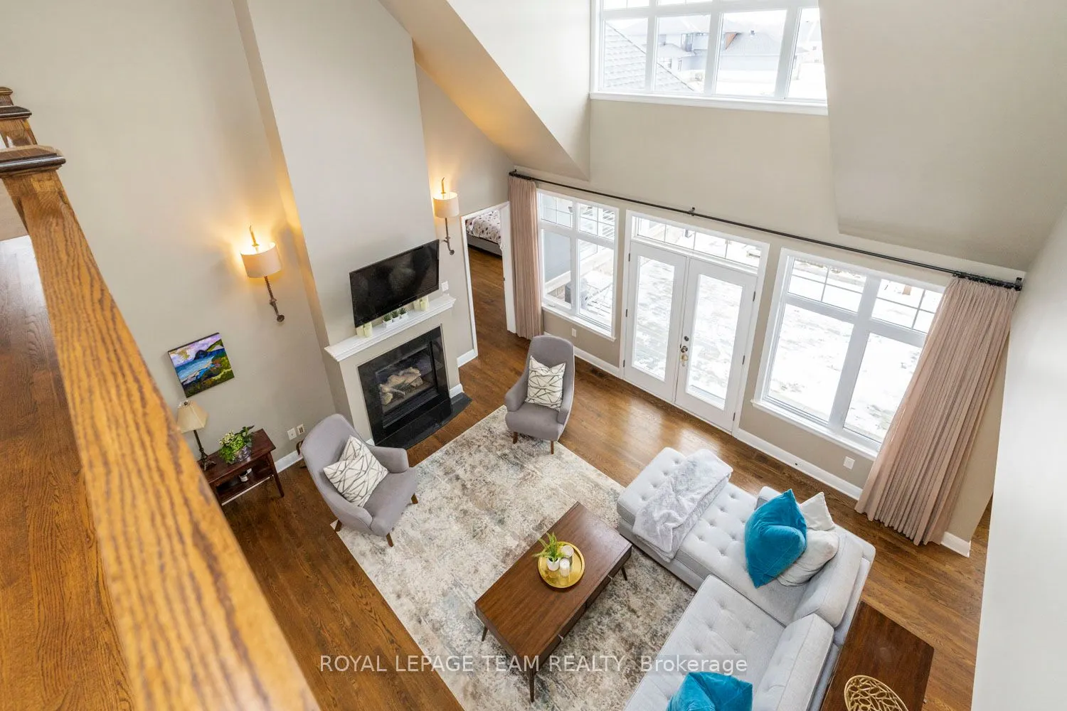 213 CABRELLE Place E