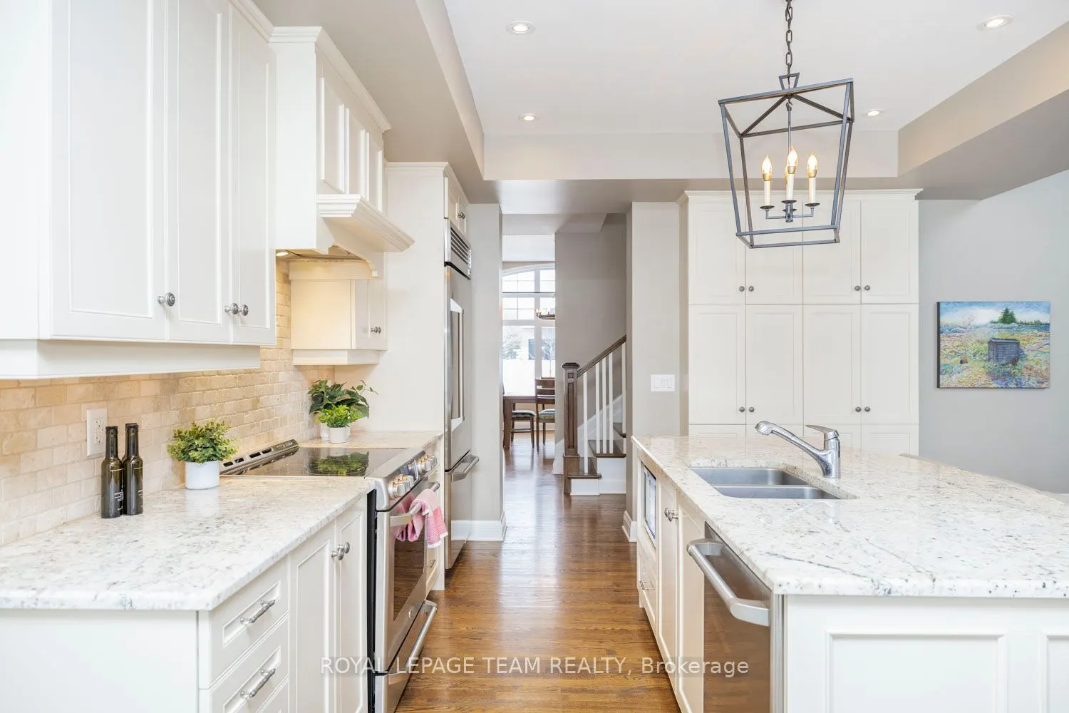 213 CABRELLE Place E