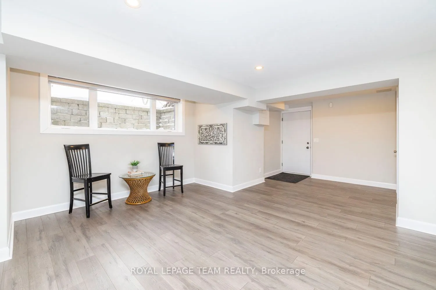 213 CABRELLE Place E