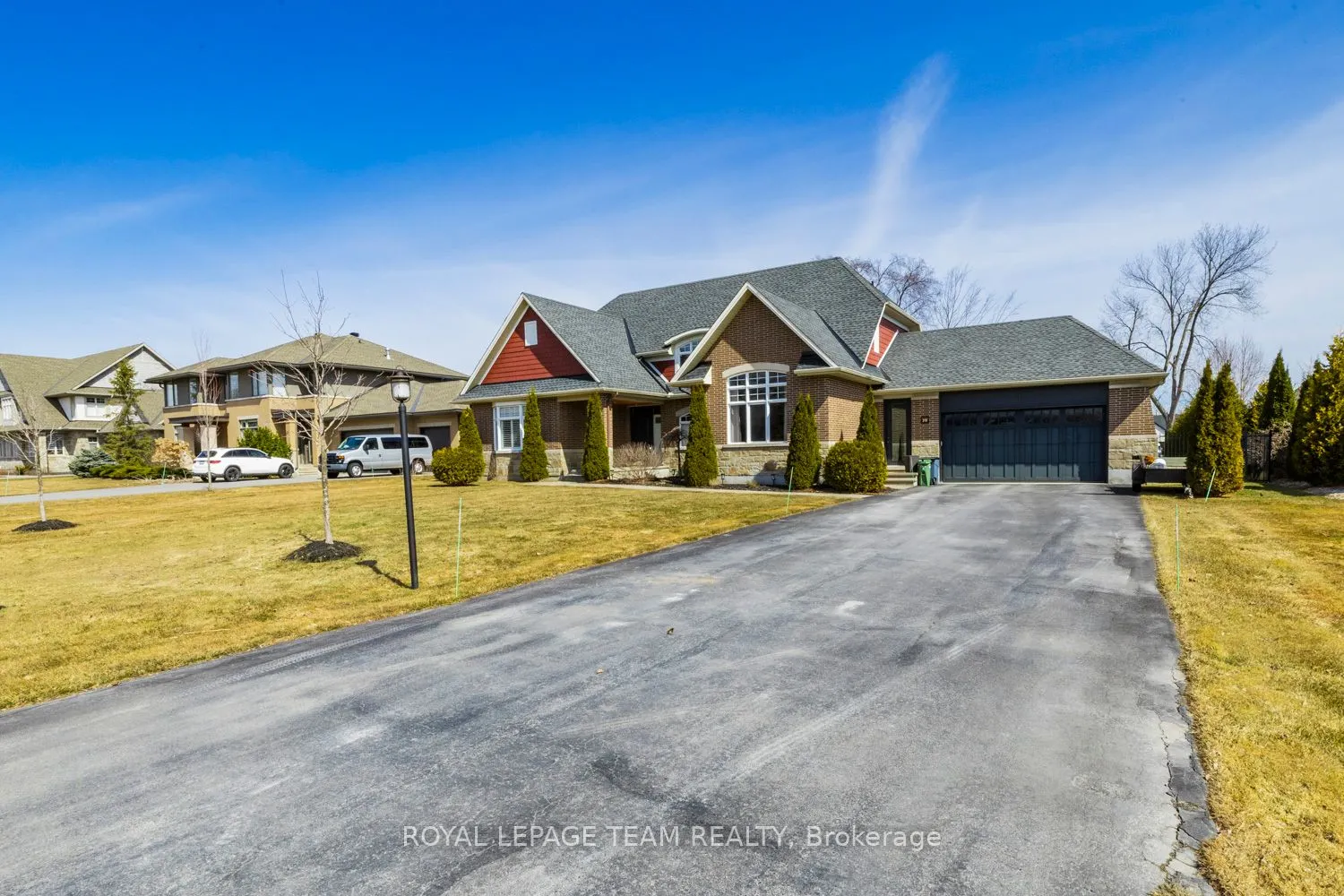 213 CABRELLE Place E