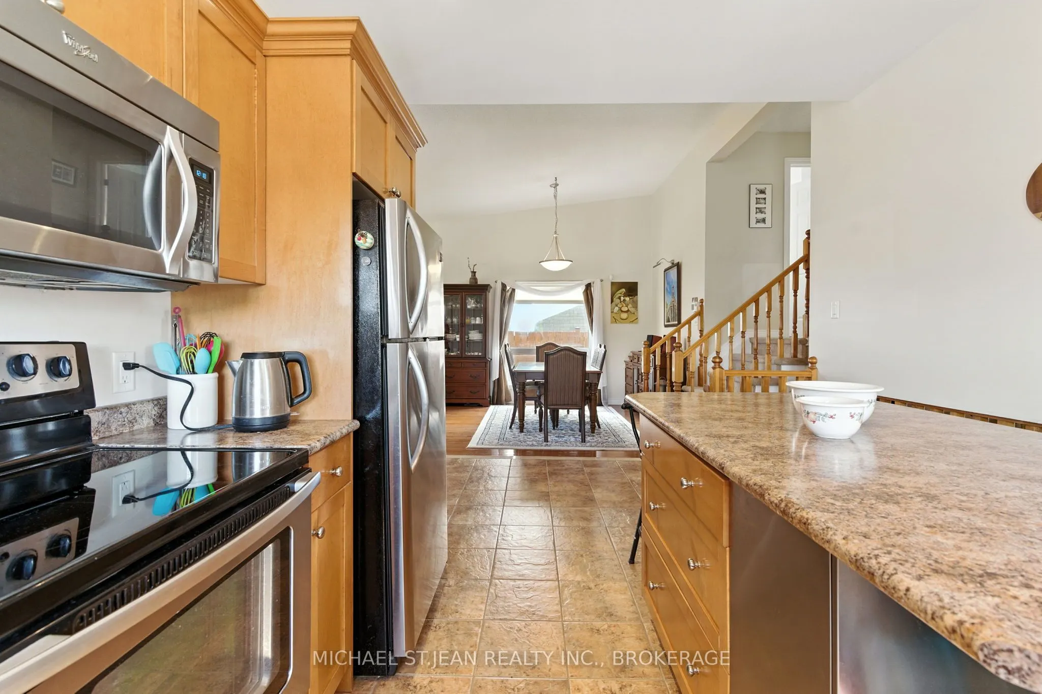 320 Winterberry Boulevard