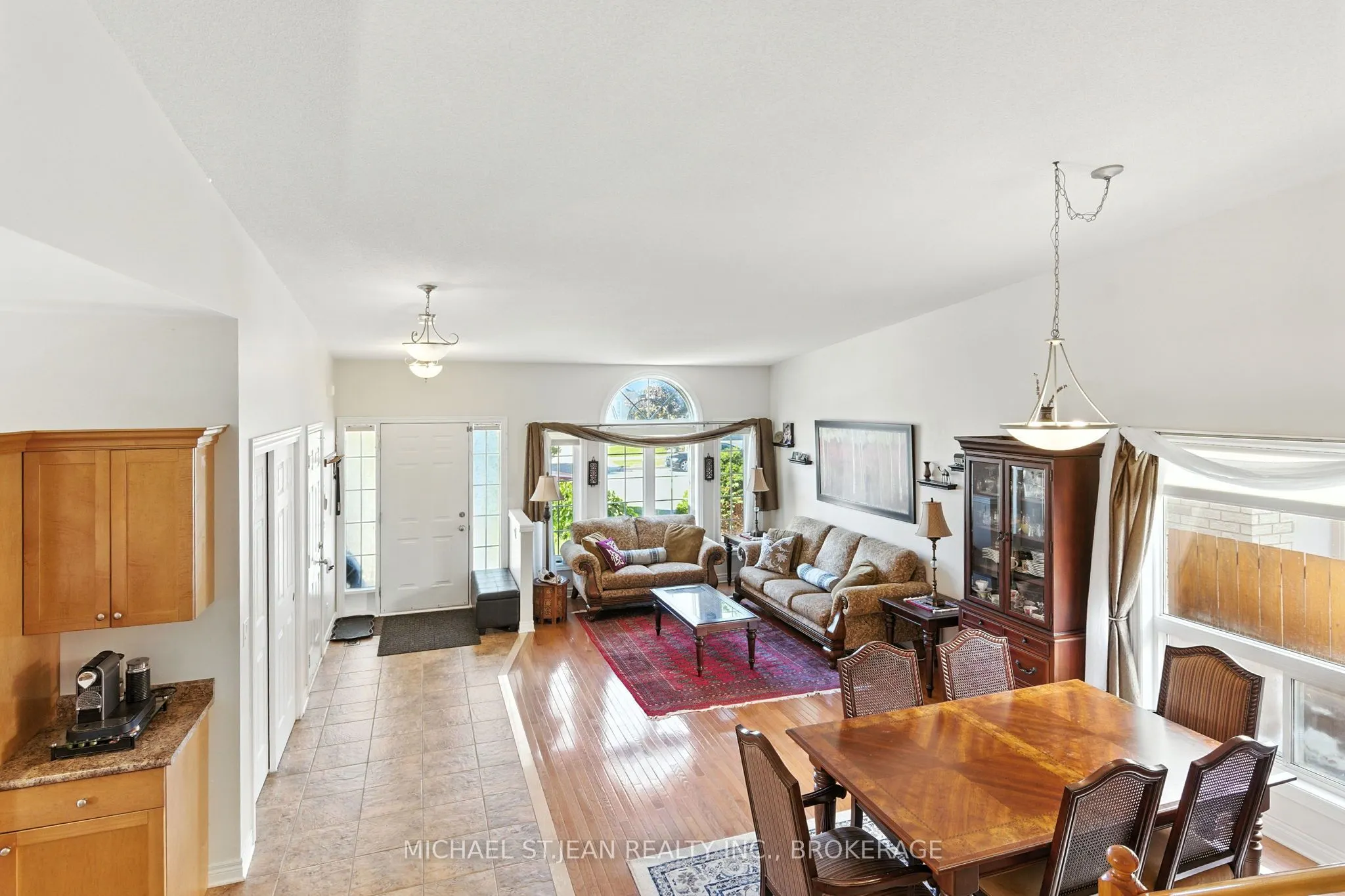320 Winterberry Boulevard