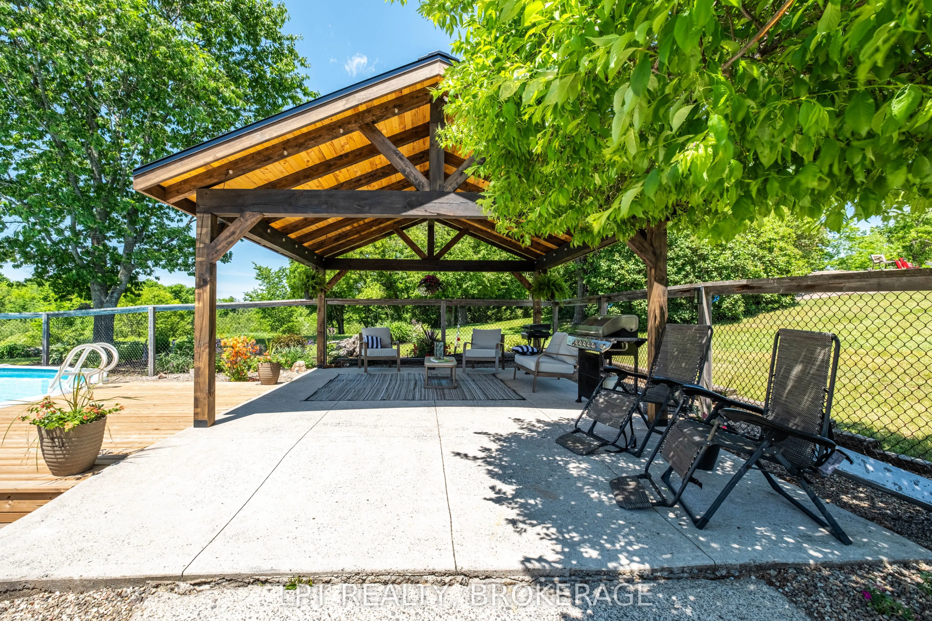 1758 Forty Foot Road
