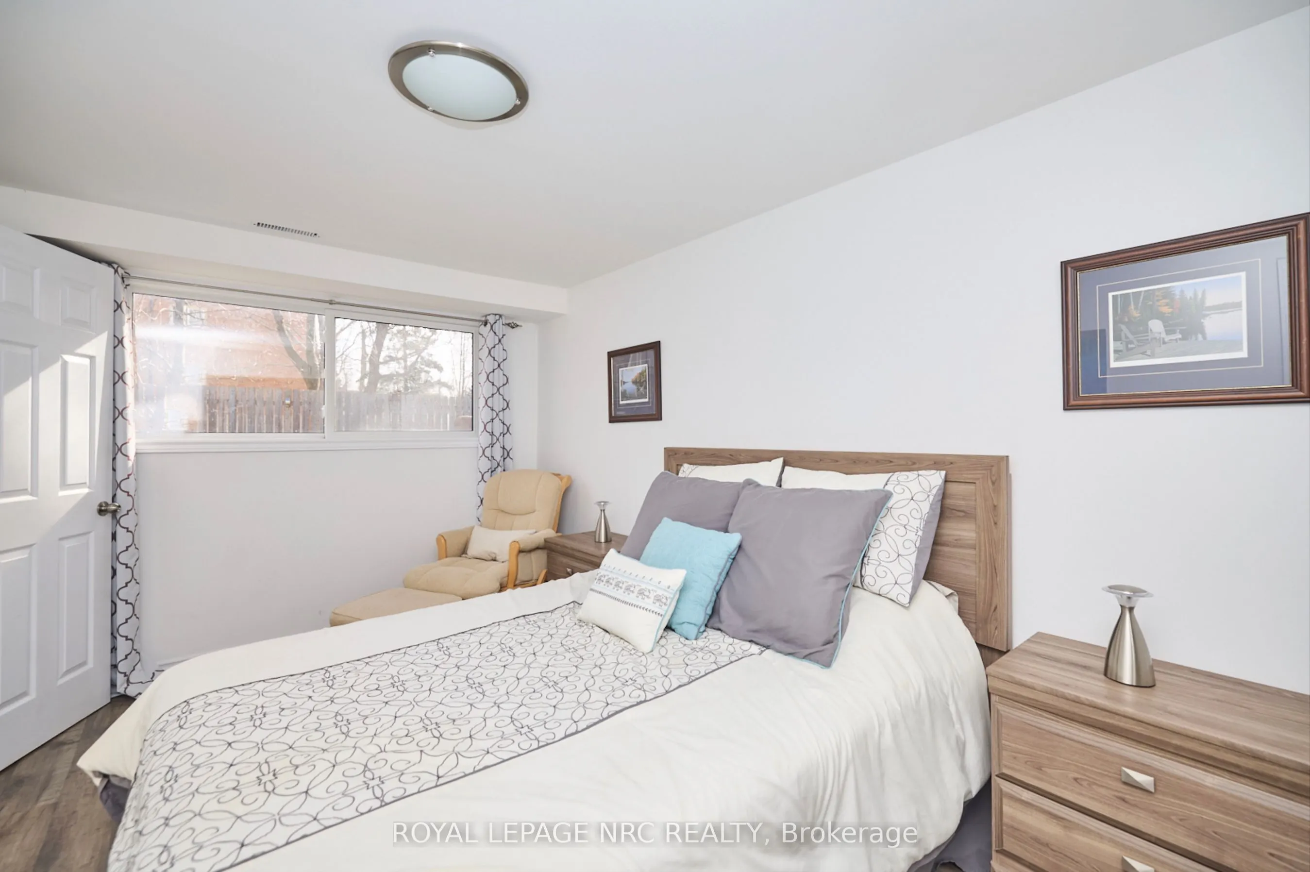 28 Ramsey Street E