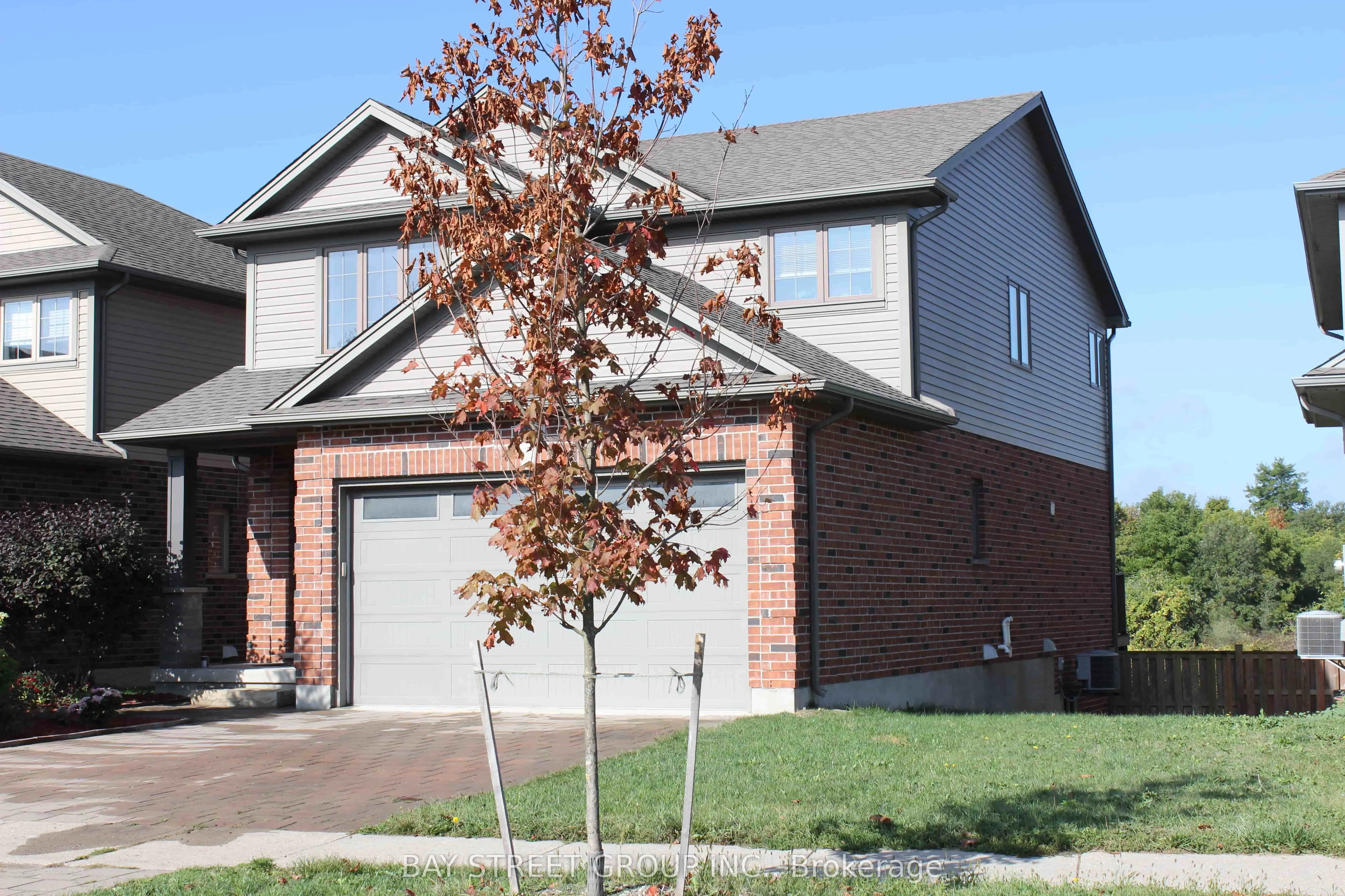 1451 Howlett Circle
