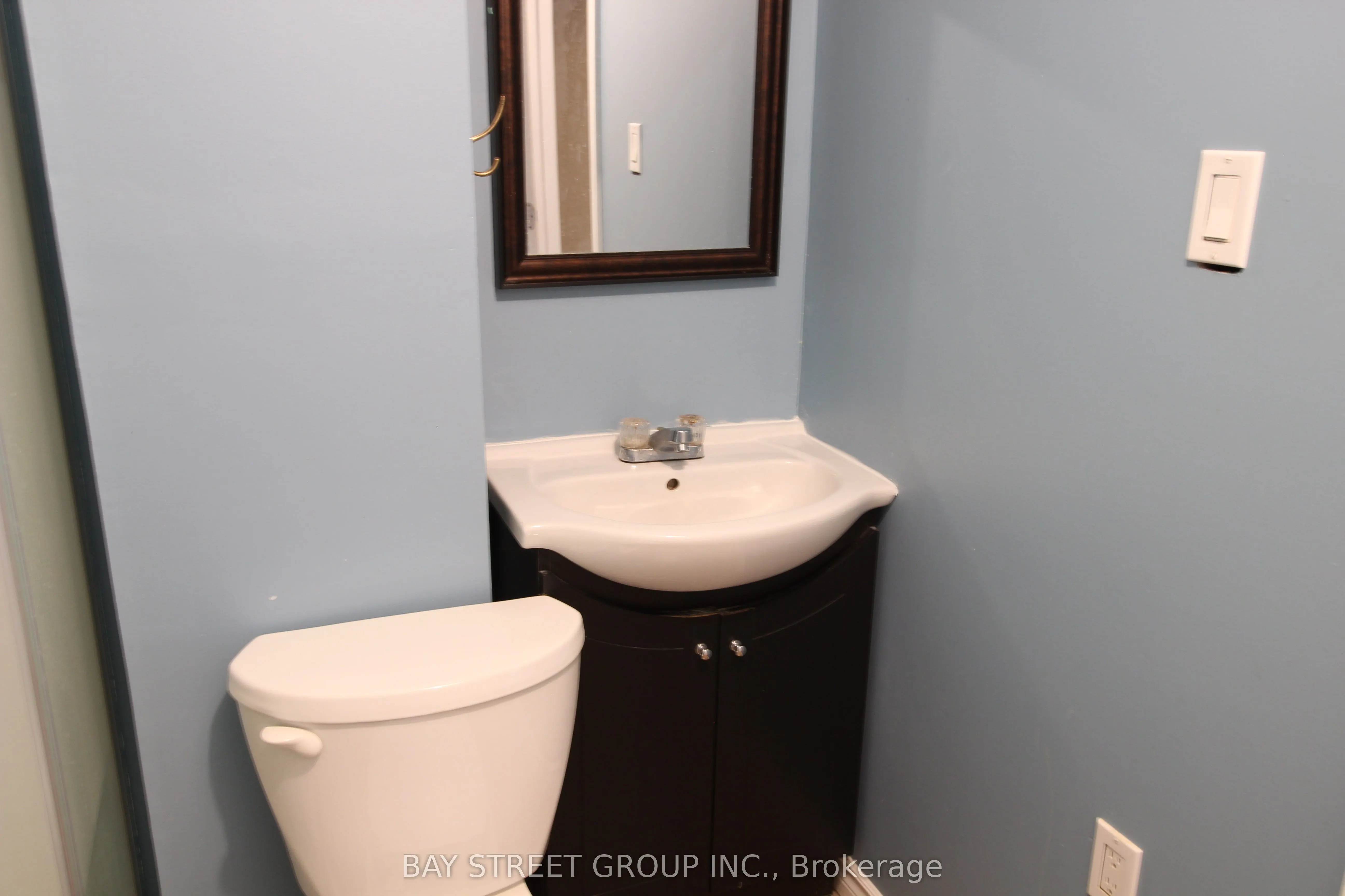1451 Howlett Circle