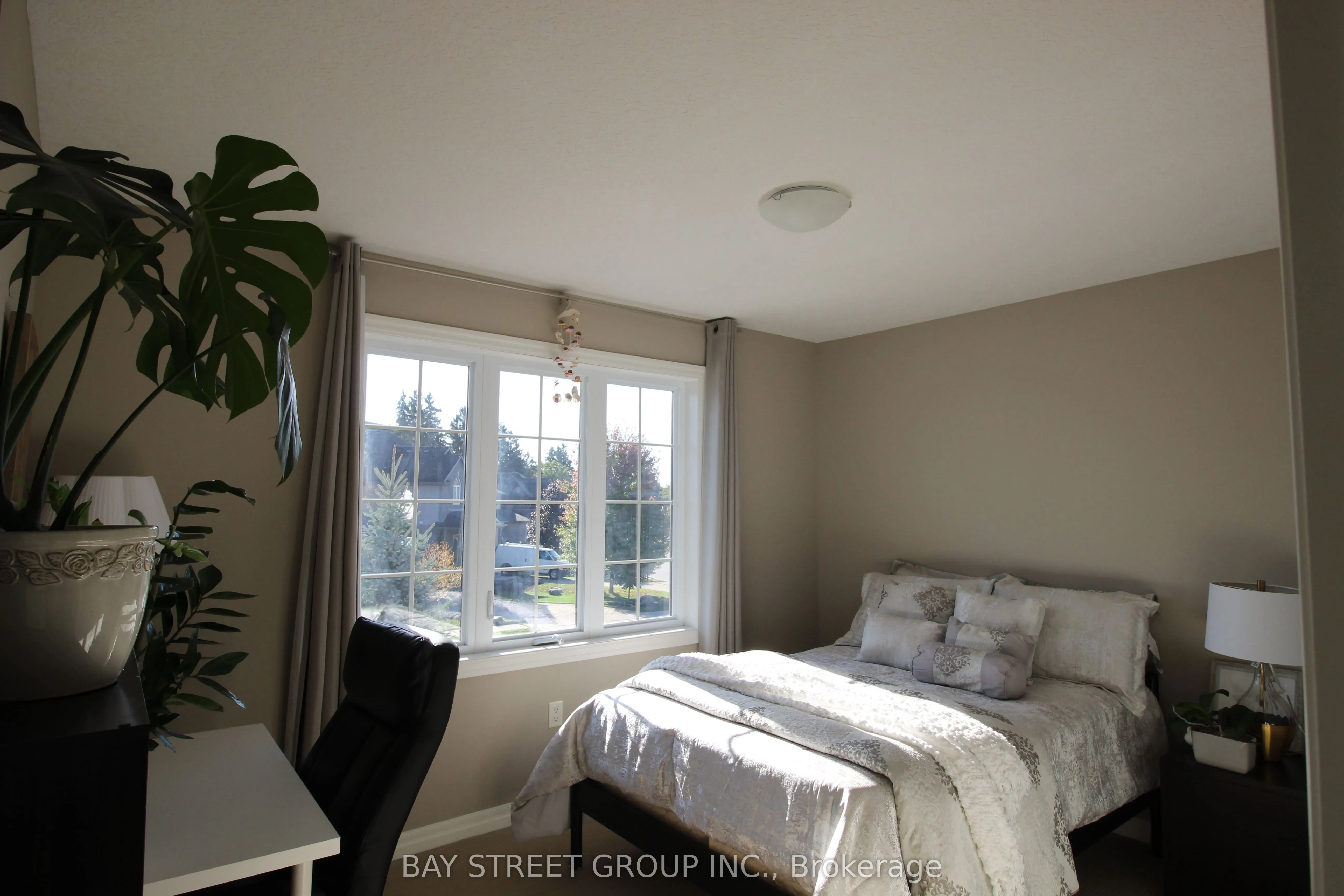 1451 Howlett Circle