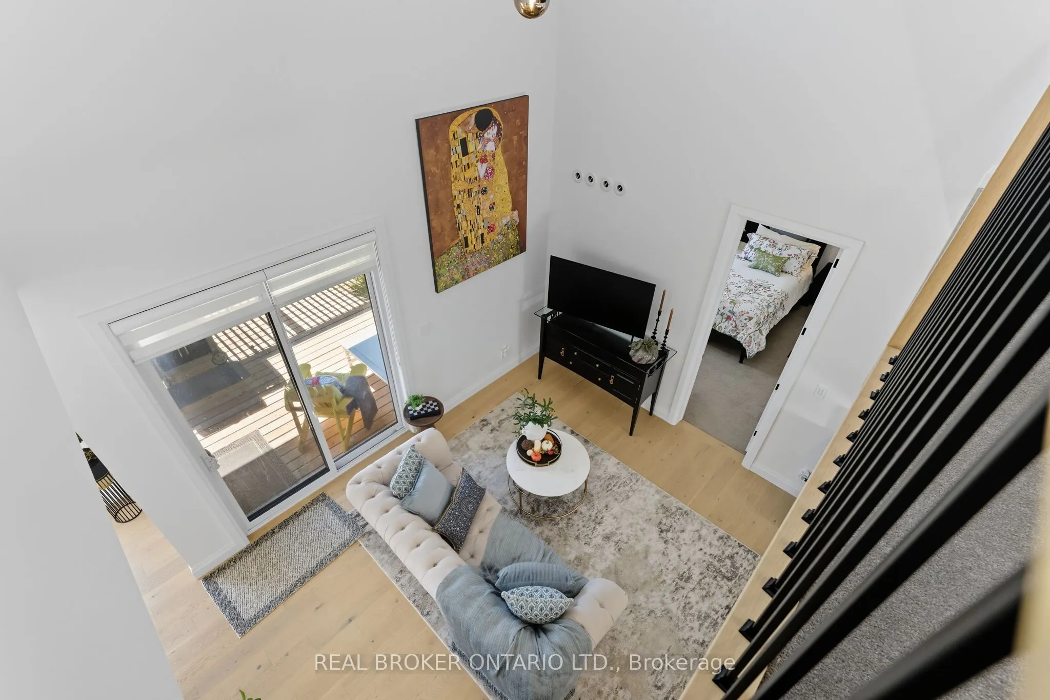 242 Mount Pleasant Street, #4