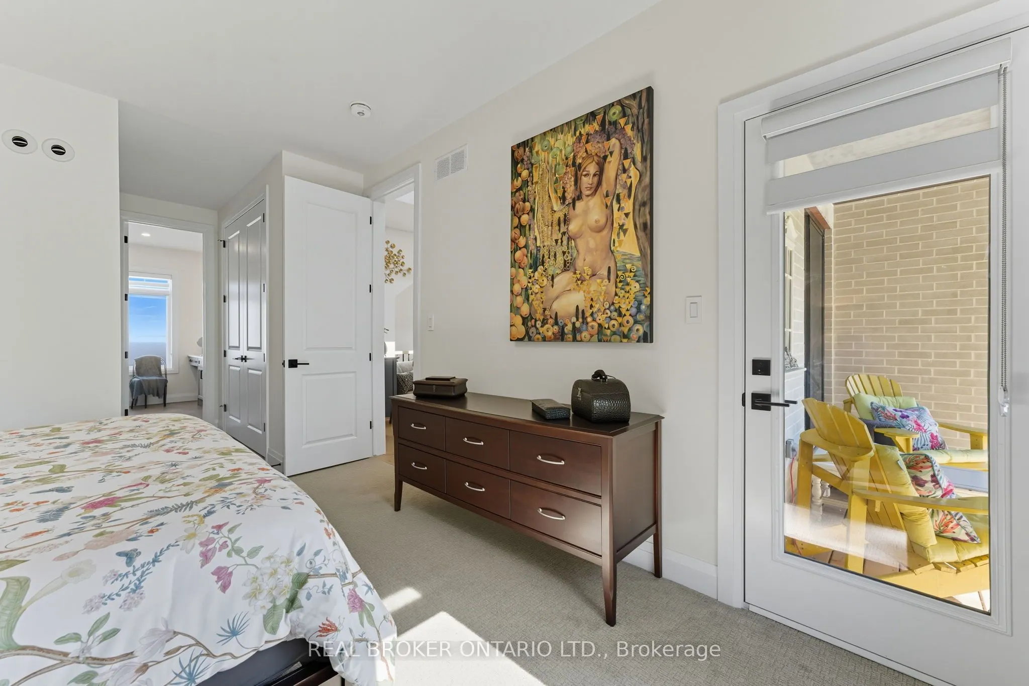 242 Mount Pleasant Street, #4