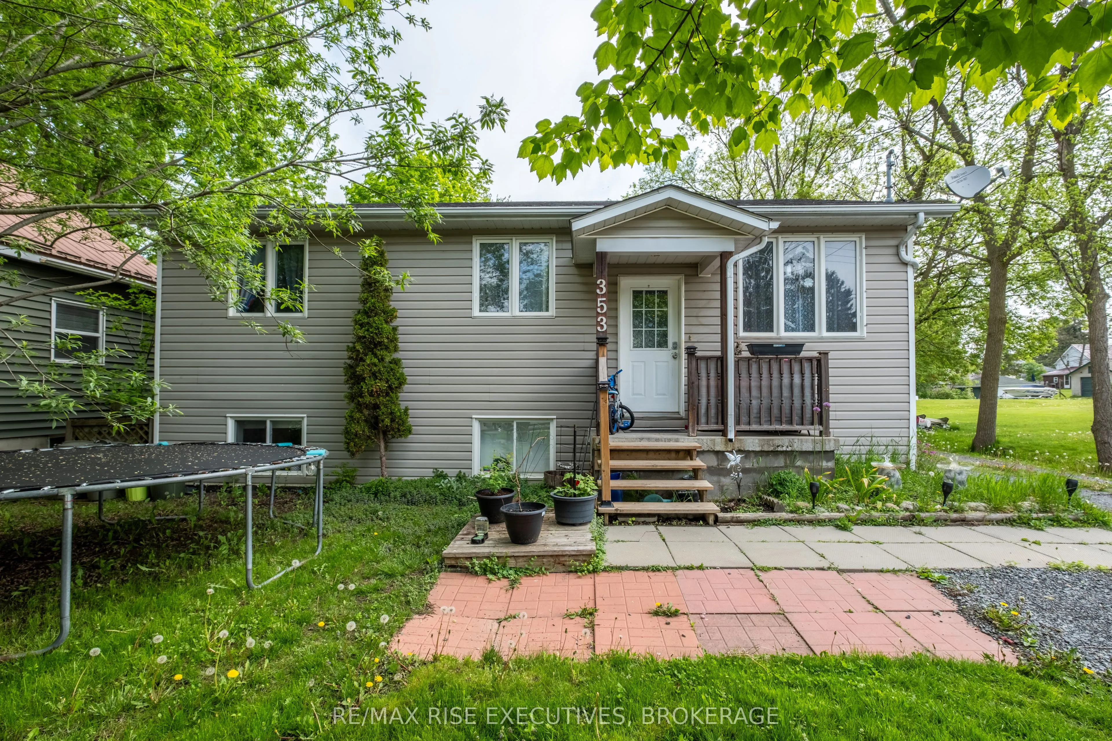 353 Charles Street