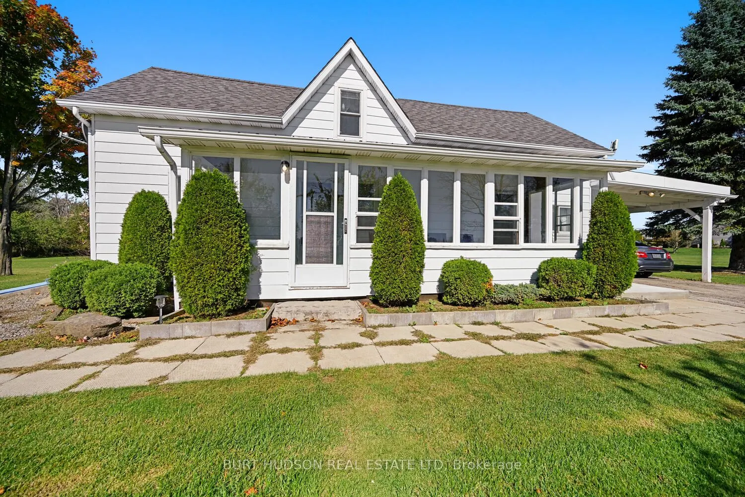 10106 Dixie Road W
