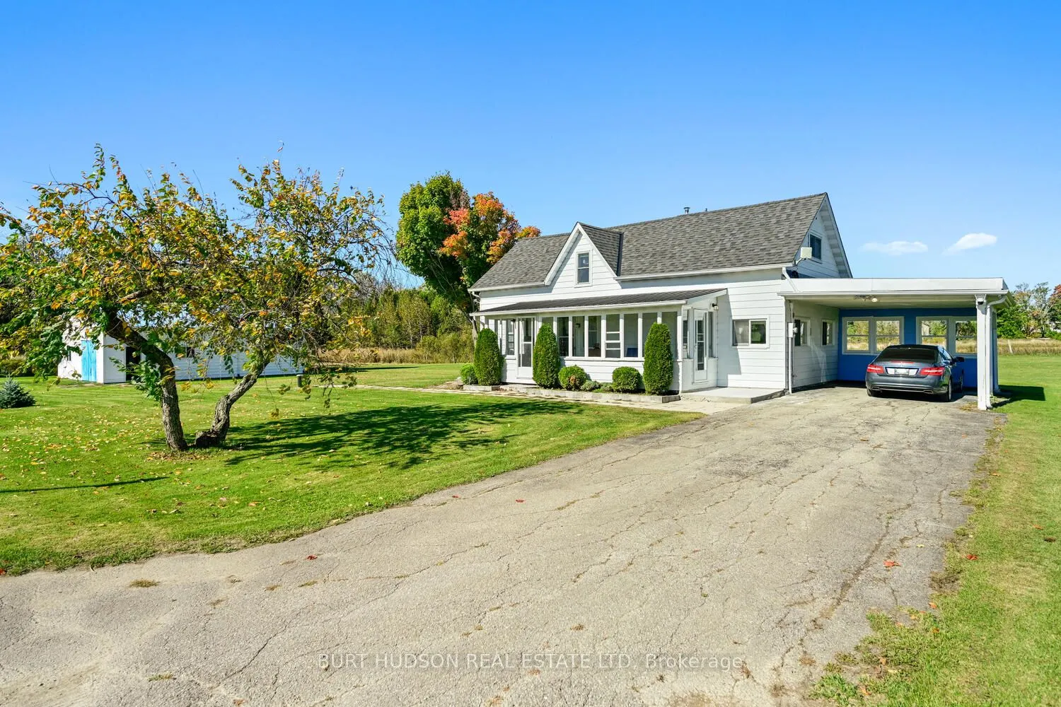 10106 Dixie Road W