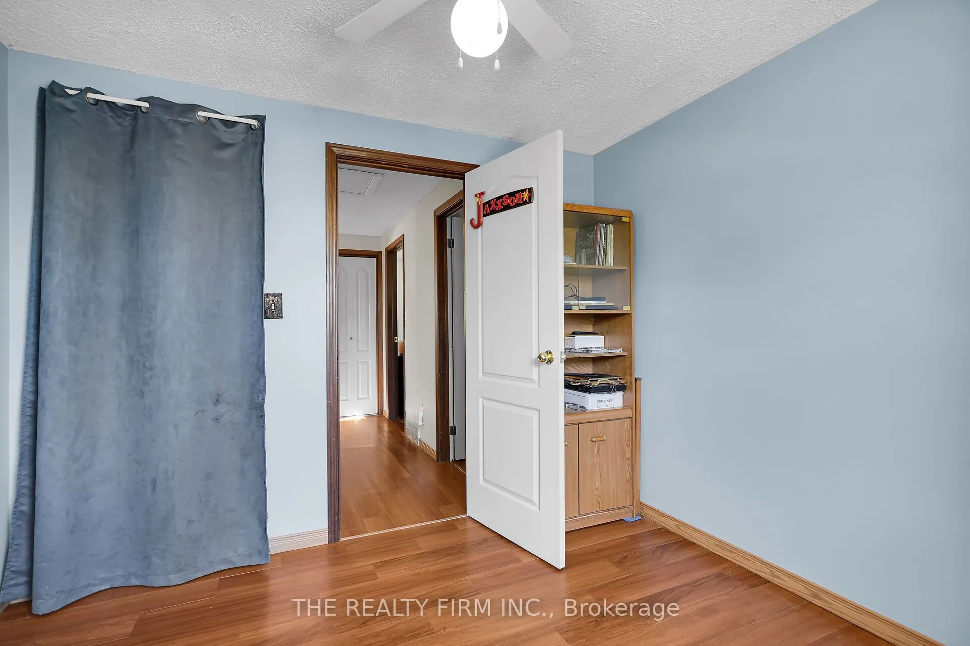 86 Mackay Avenue