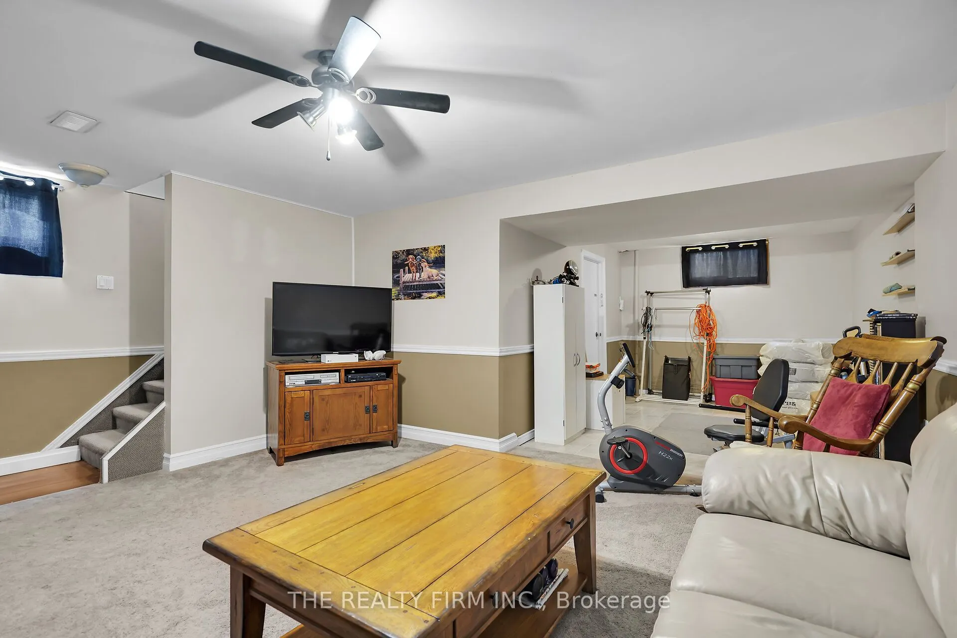 86 Mackay Avenue